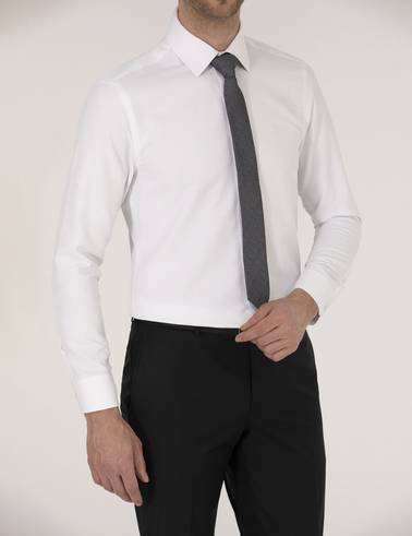 Beyaz Slim Fit Uzun Kollu Gömlek