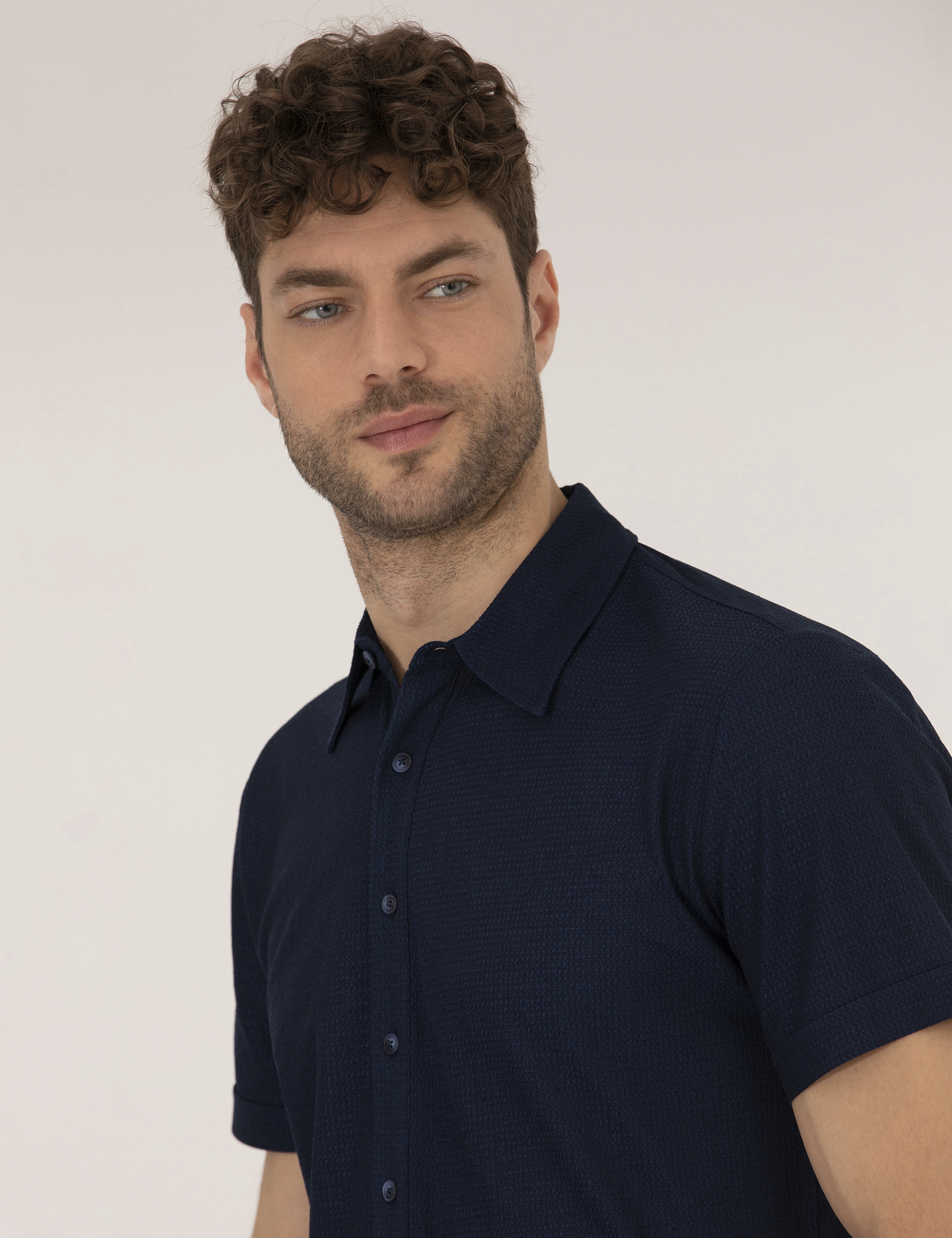 Lacivert Slim Fit Örme Gömlek - Image 3