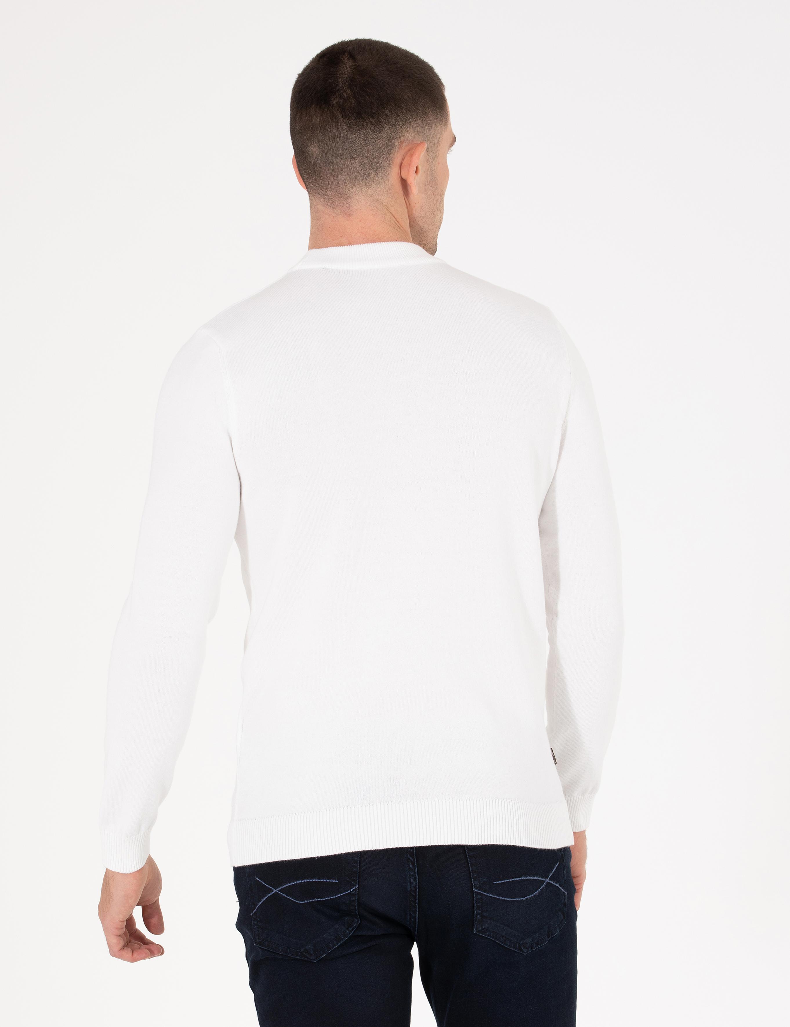 Ekru Slim Fit Çeyrek Yaka Basic Triko Kazak