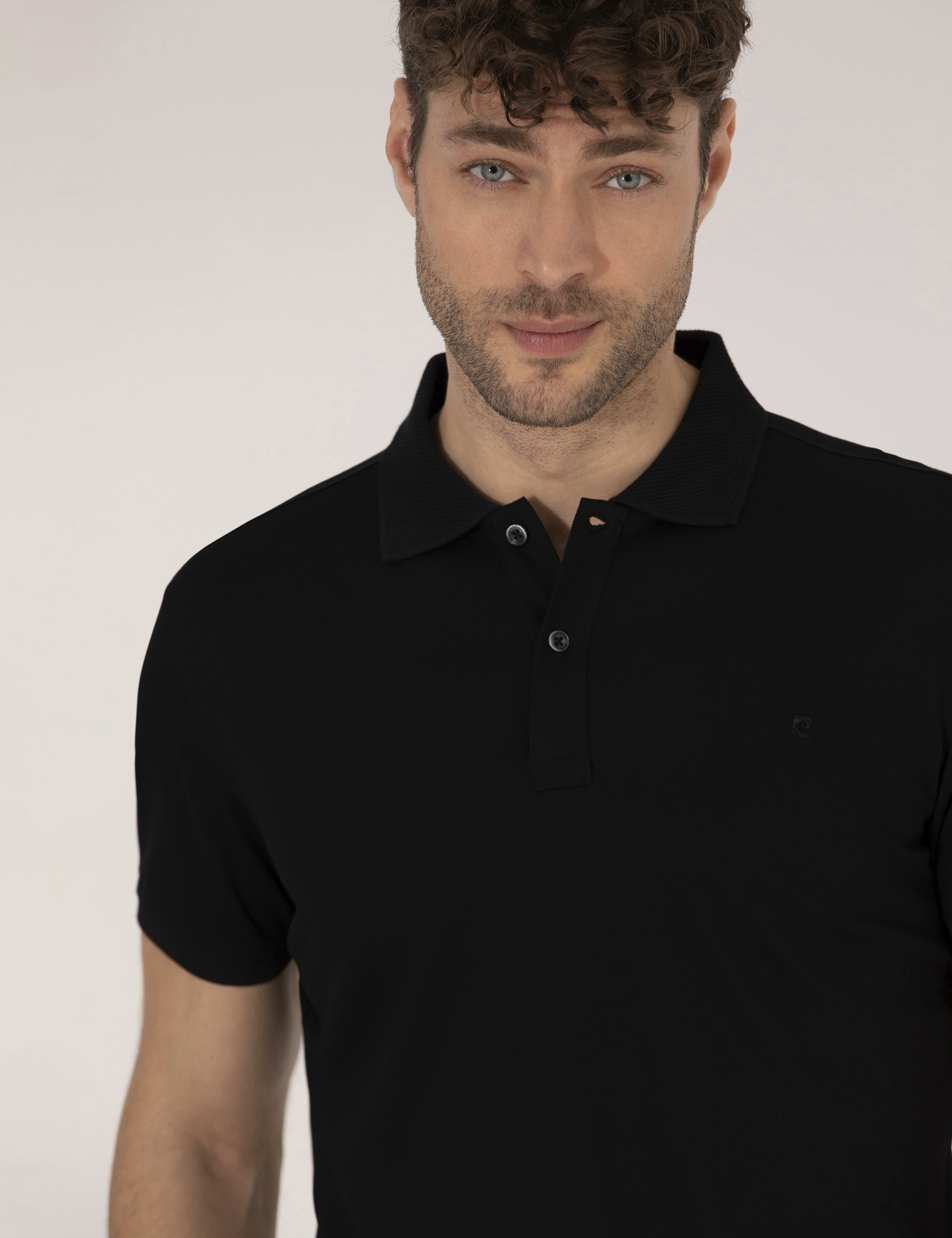 Siyah Regular Fit Polo Yaka Merserize Tişört - Image 4