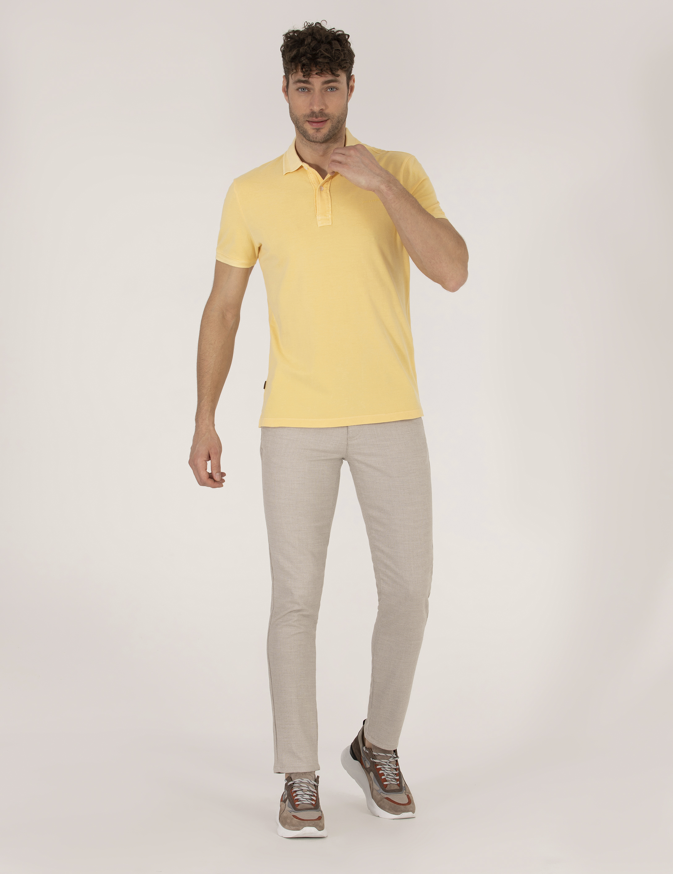 Açık Sarı Slim Fit %100 Pamuk Polo Yaka Tişört