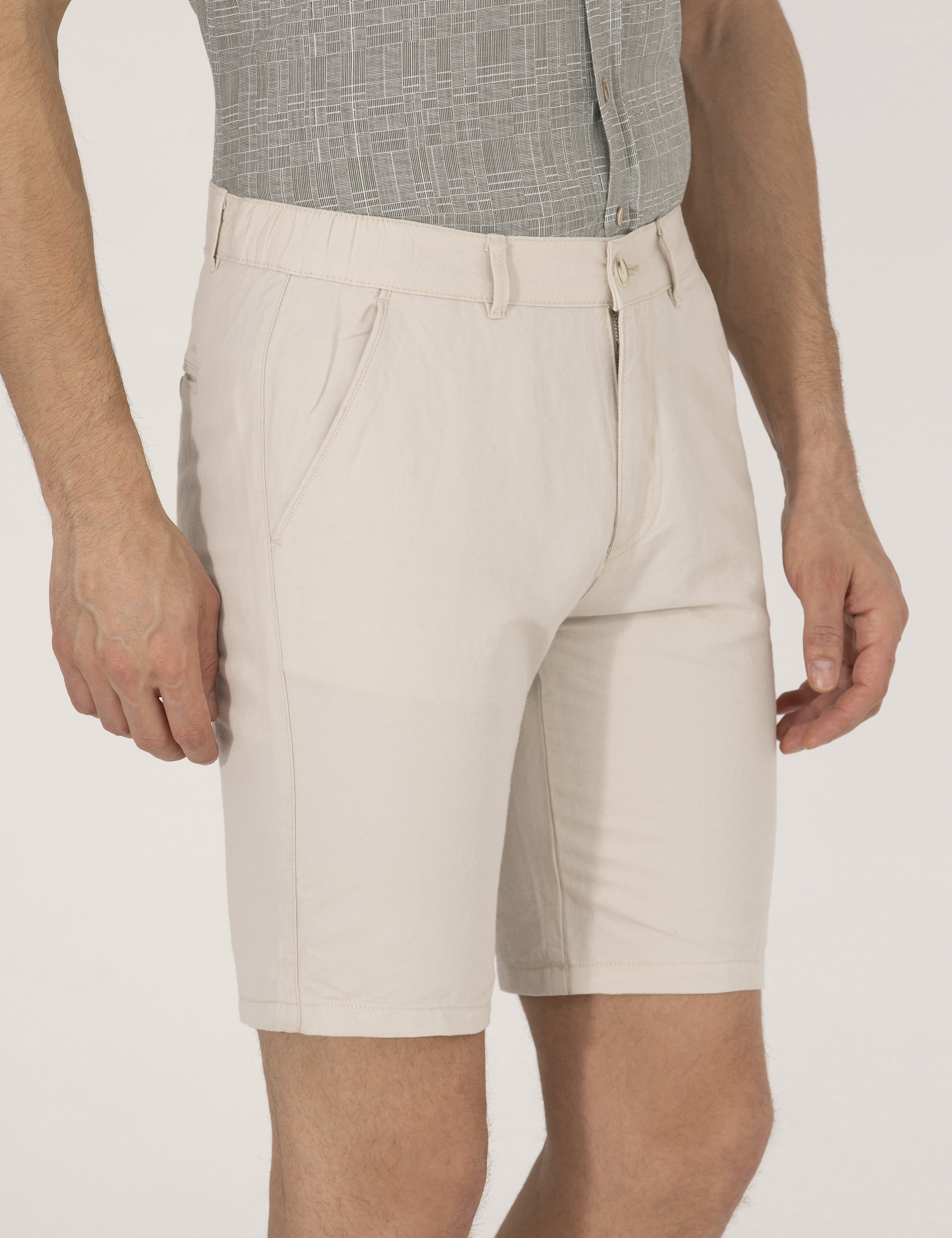 Taş Slim Fit Keten Karışımlı Beli Lastikli Bermuda Şort - Image 6