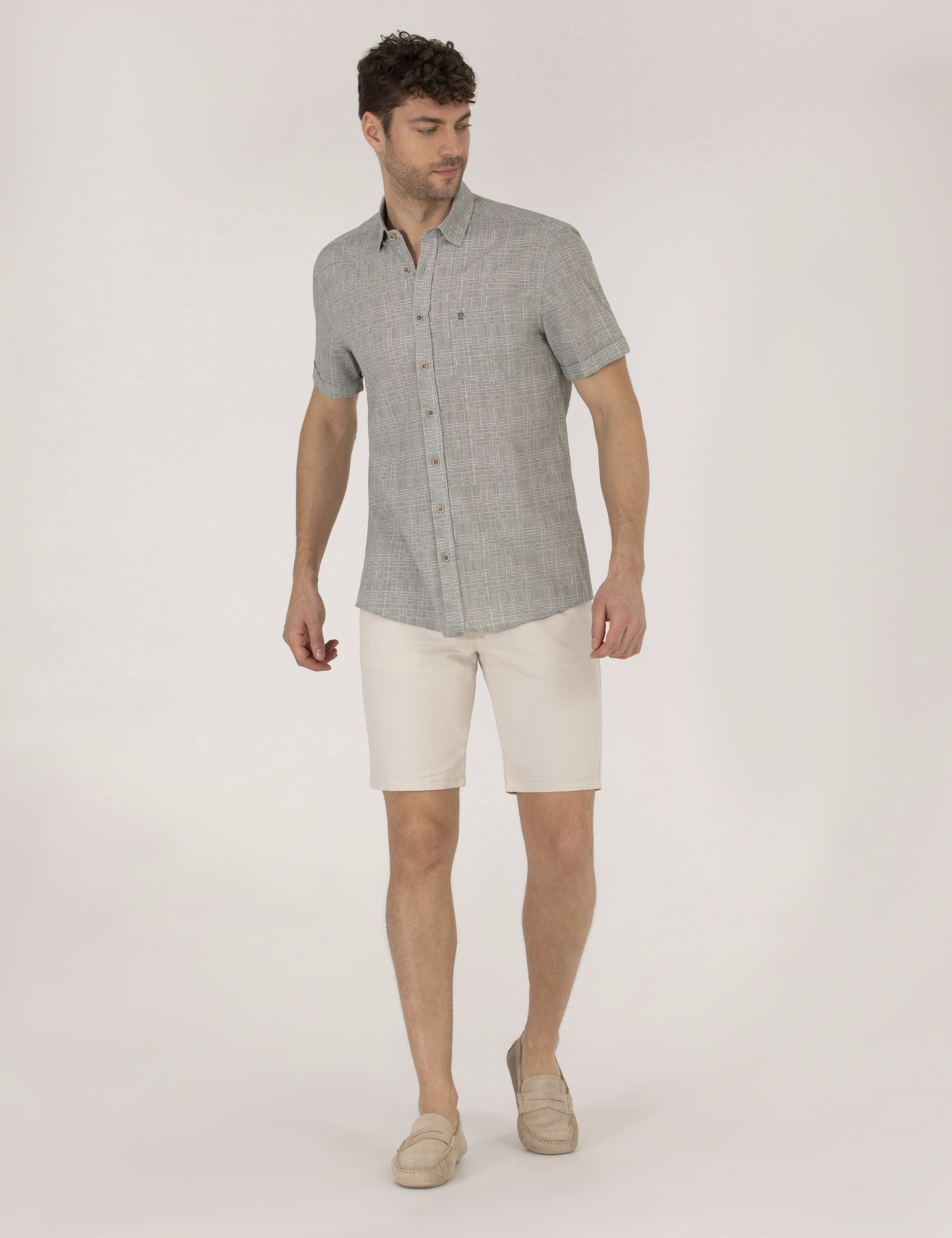 Taş Slim Fit Keten Karışımlı Beli Lastikli Bermuda Şort - Image 1
