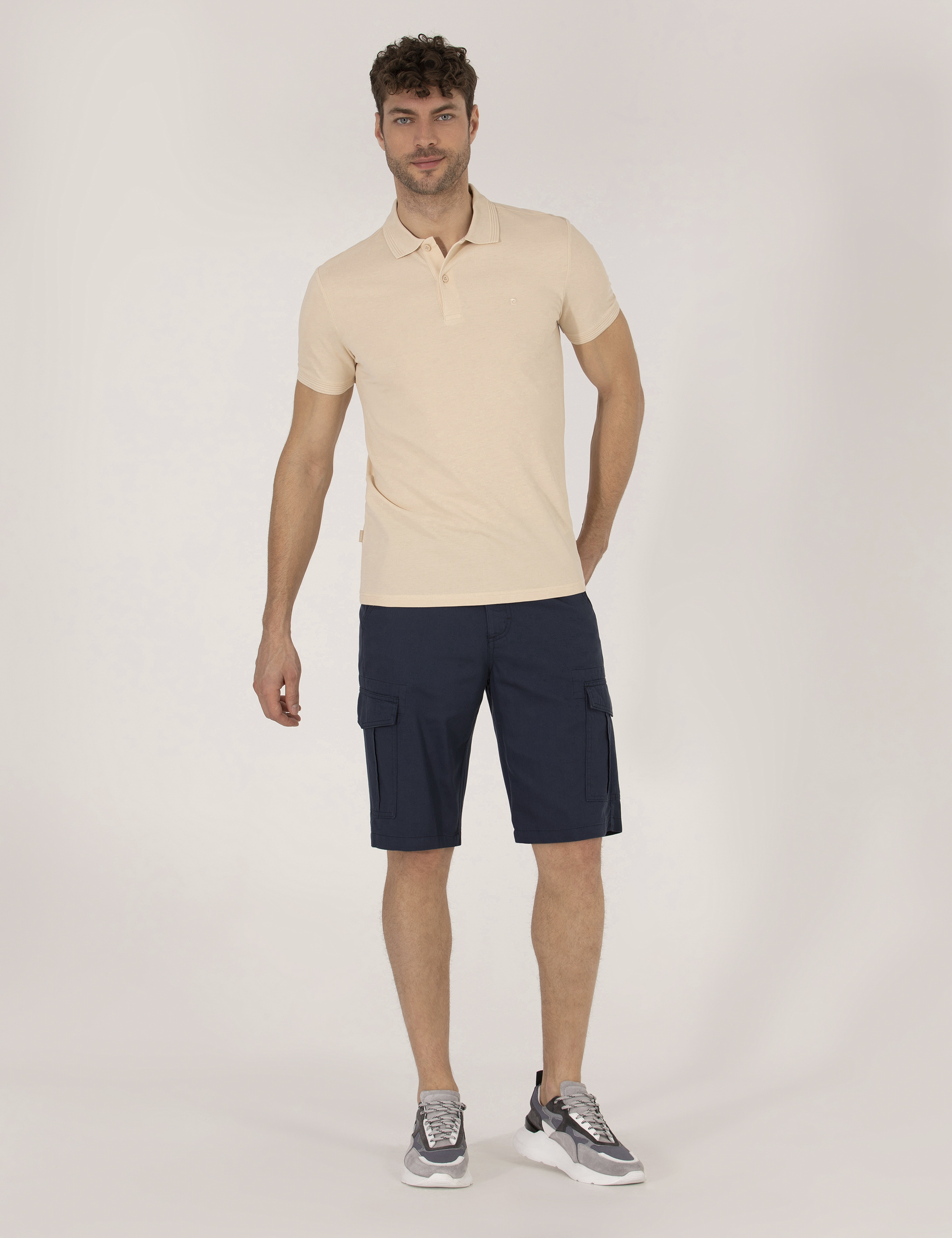 Lacivert Comfort Fit Kargo Cepli Bermuda Şort