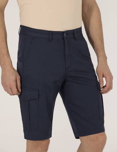 Lacivert Comfort Fit Kargo Cepli Bermuda Şort