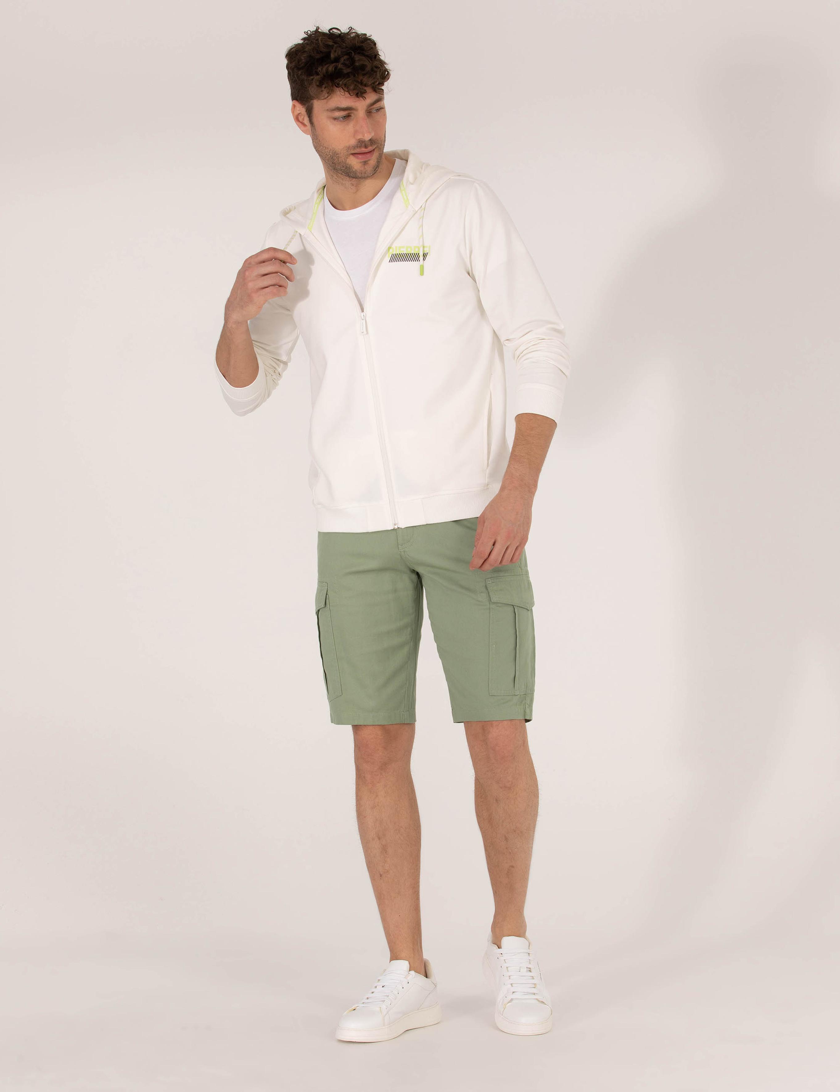 Haki Comfort Fit Kargo Cepli Bermuda Şort