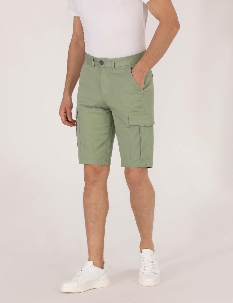 Haki Comfort Fit Kargo Cepli Bermuda Şort