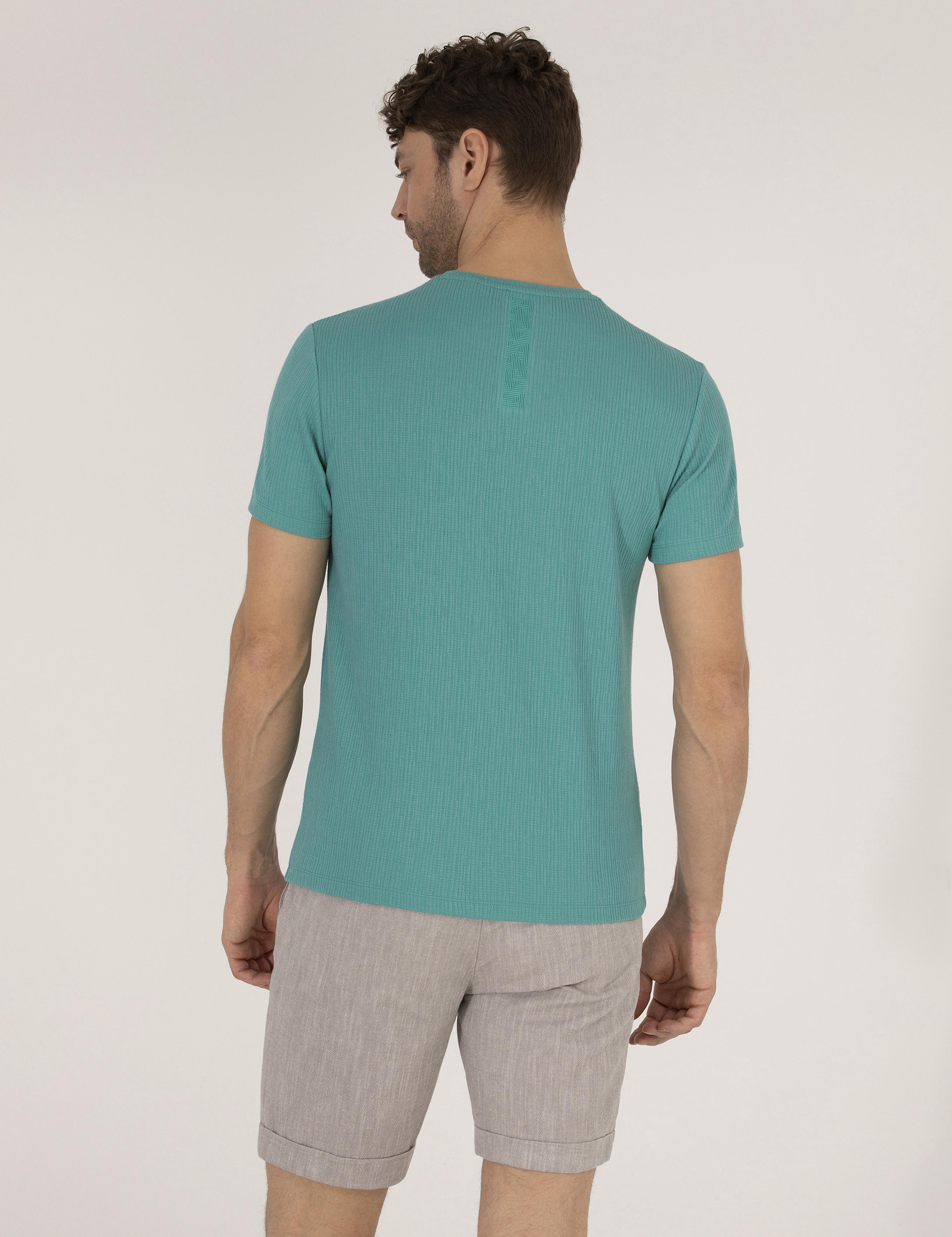 Yeşil Slim Fit Jakarlı Bisiklet Yaka Tişört