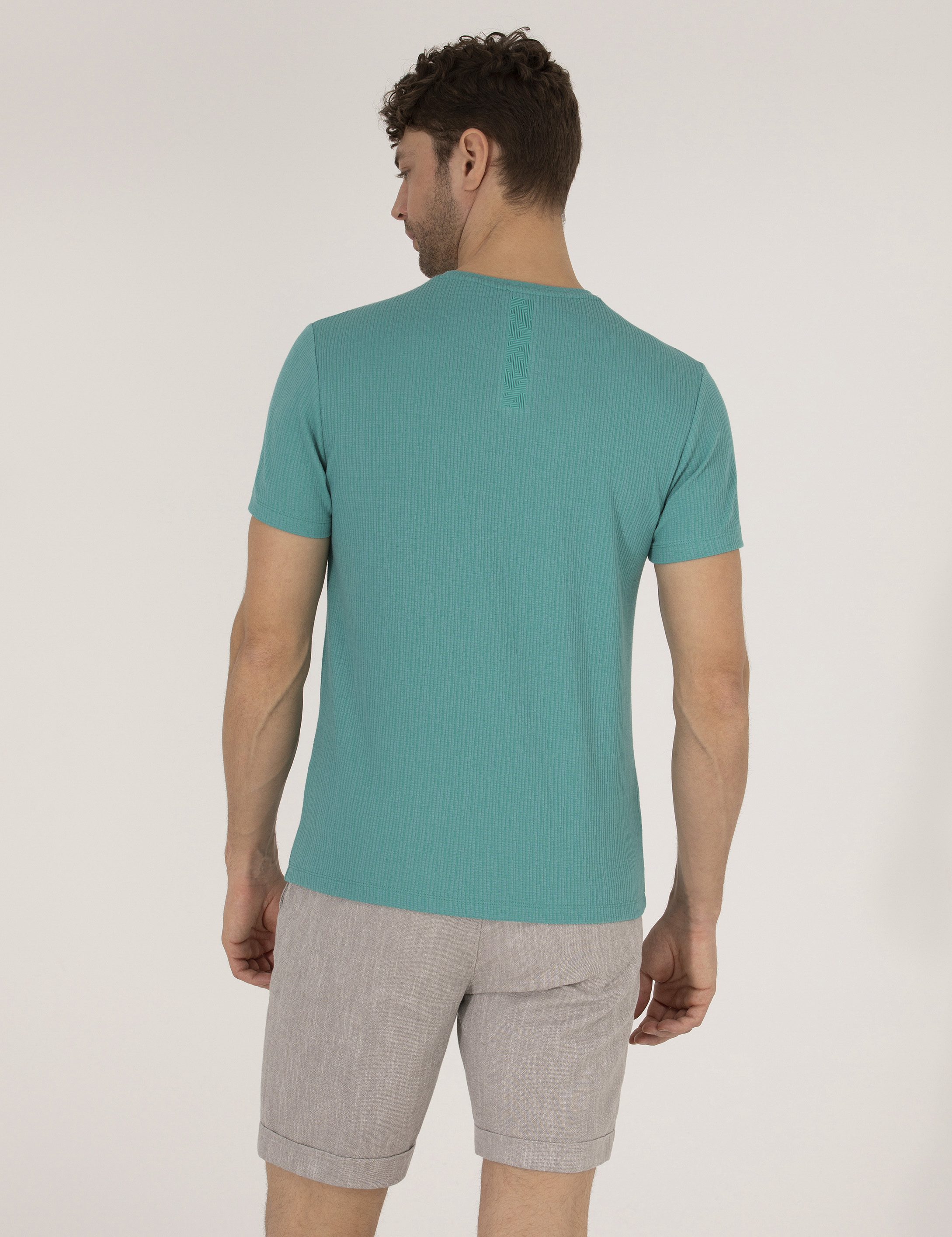 Yeşil Slim Fit Jakarlı Bisiklet Yaka Tişört
