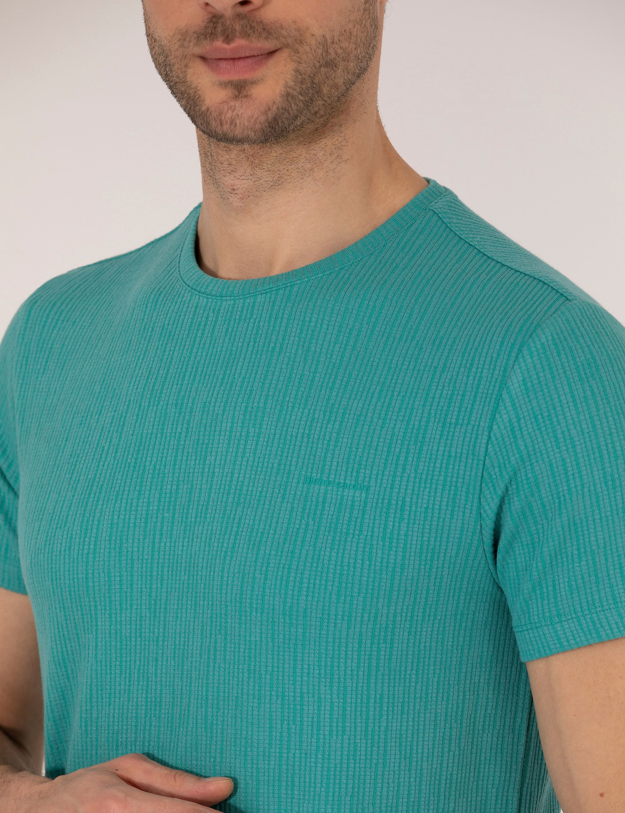 Yeşil Slim Fit Jakarlı Bisiklet Yaka Tişört