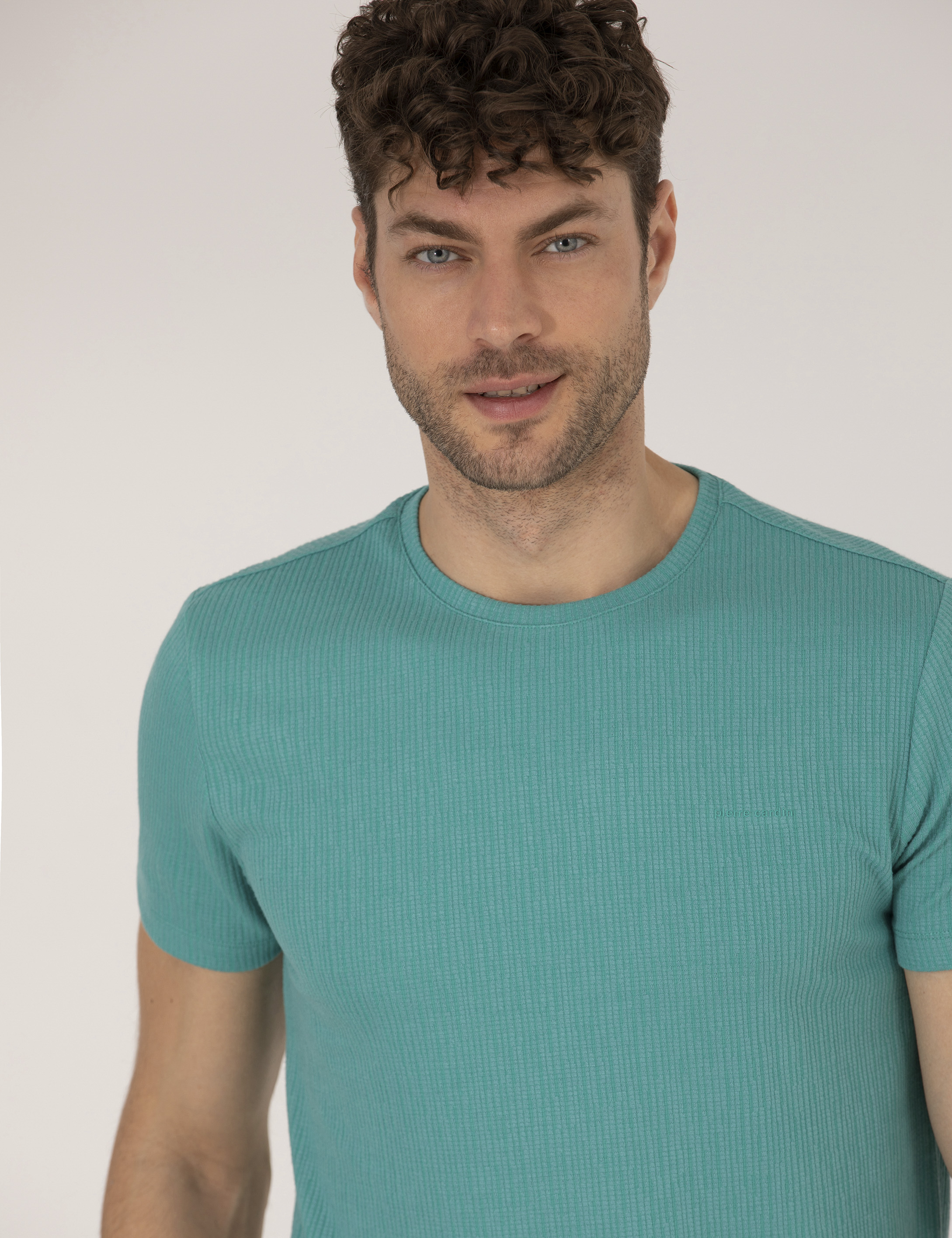 Yeşil Slim Fit Jakarlı Bisiklet Yaka Tişört