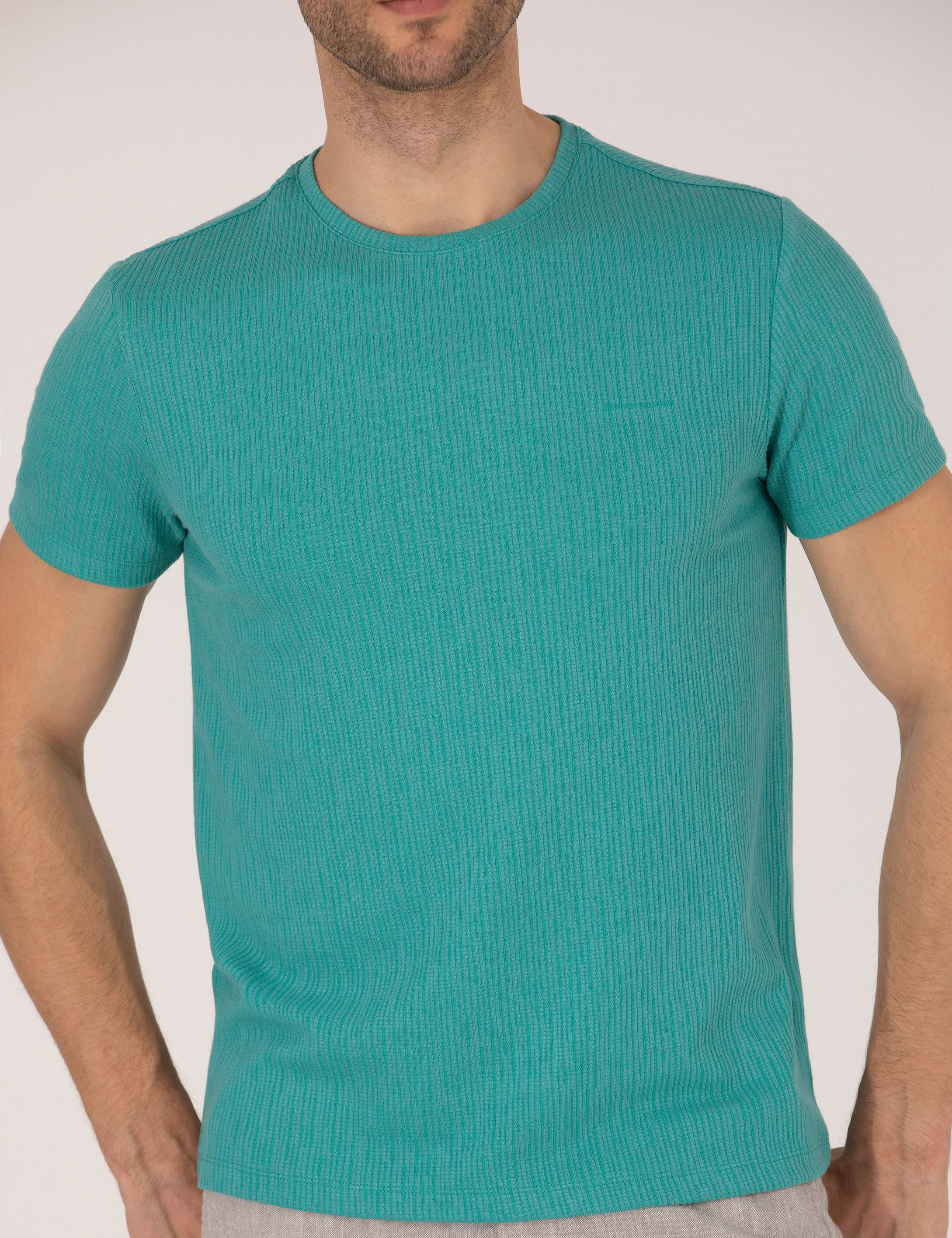 Yeşil Slim Fit Jakarlı Bisiklet Yaka Tişört