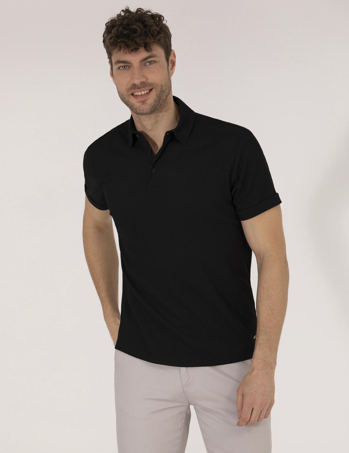 Siyah Slim Fit Dokulu Polo Yaka Tişört