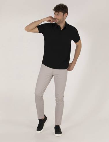 Siyah Slim Fit Dokulu Polo Yaka Tişört