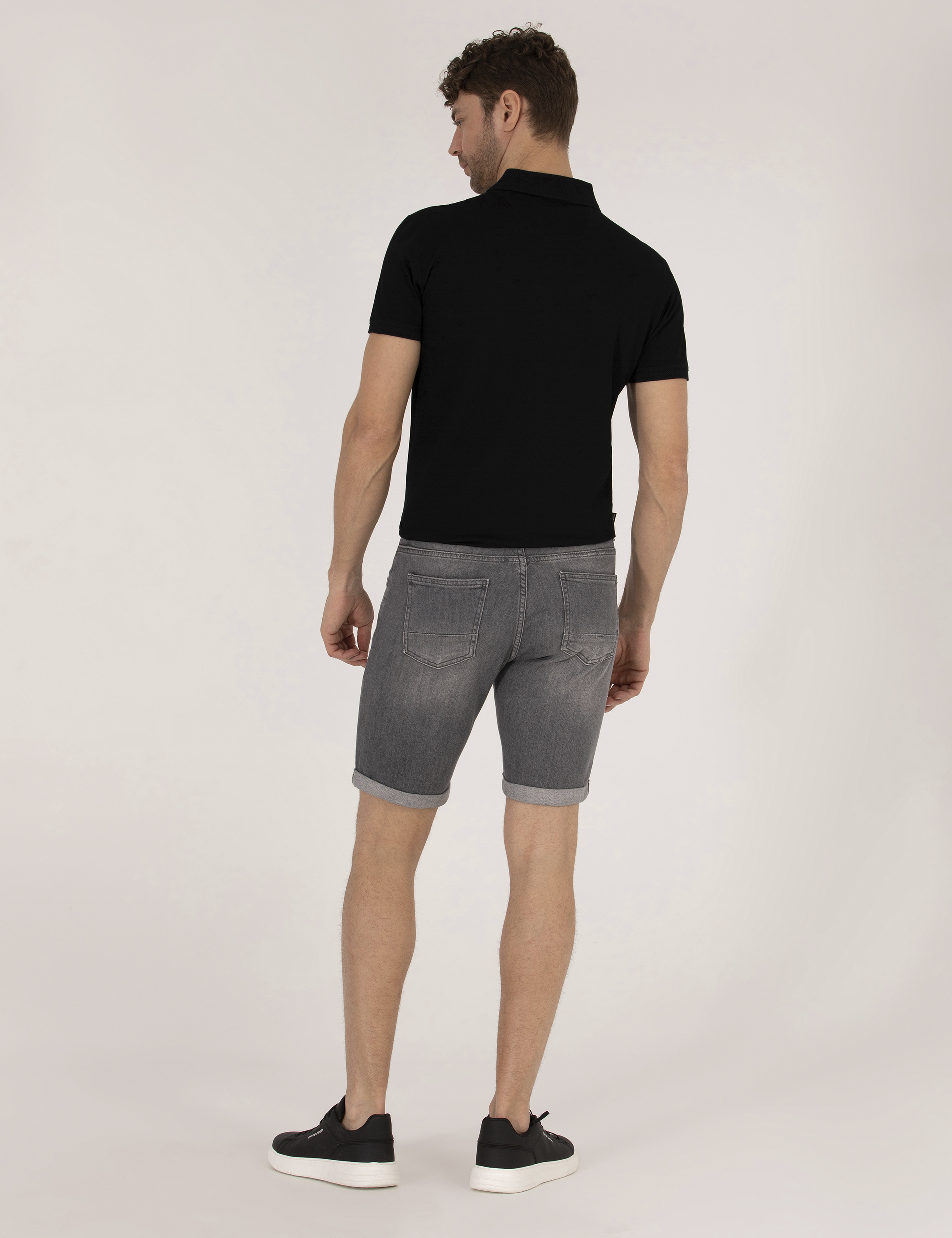 Gri Slim Fit Jean Şort