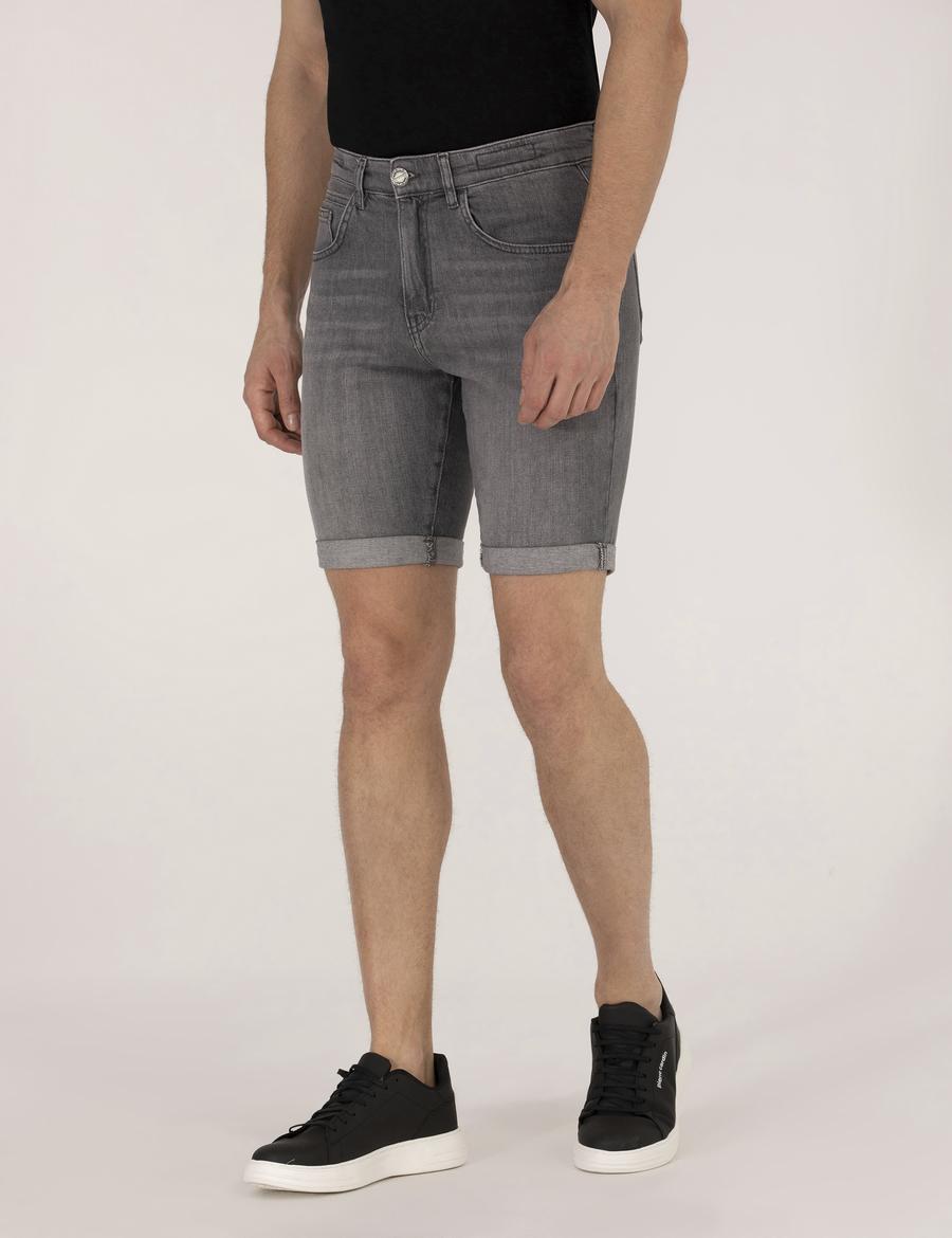Gri Slim Fit Jean Şort