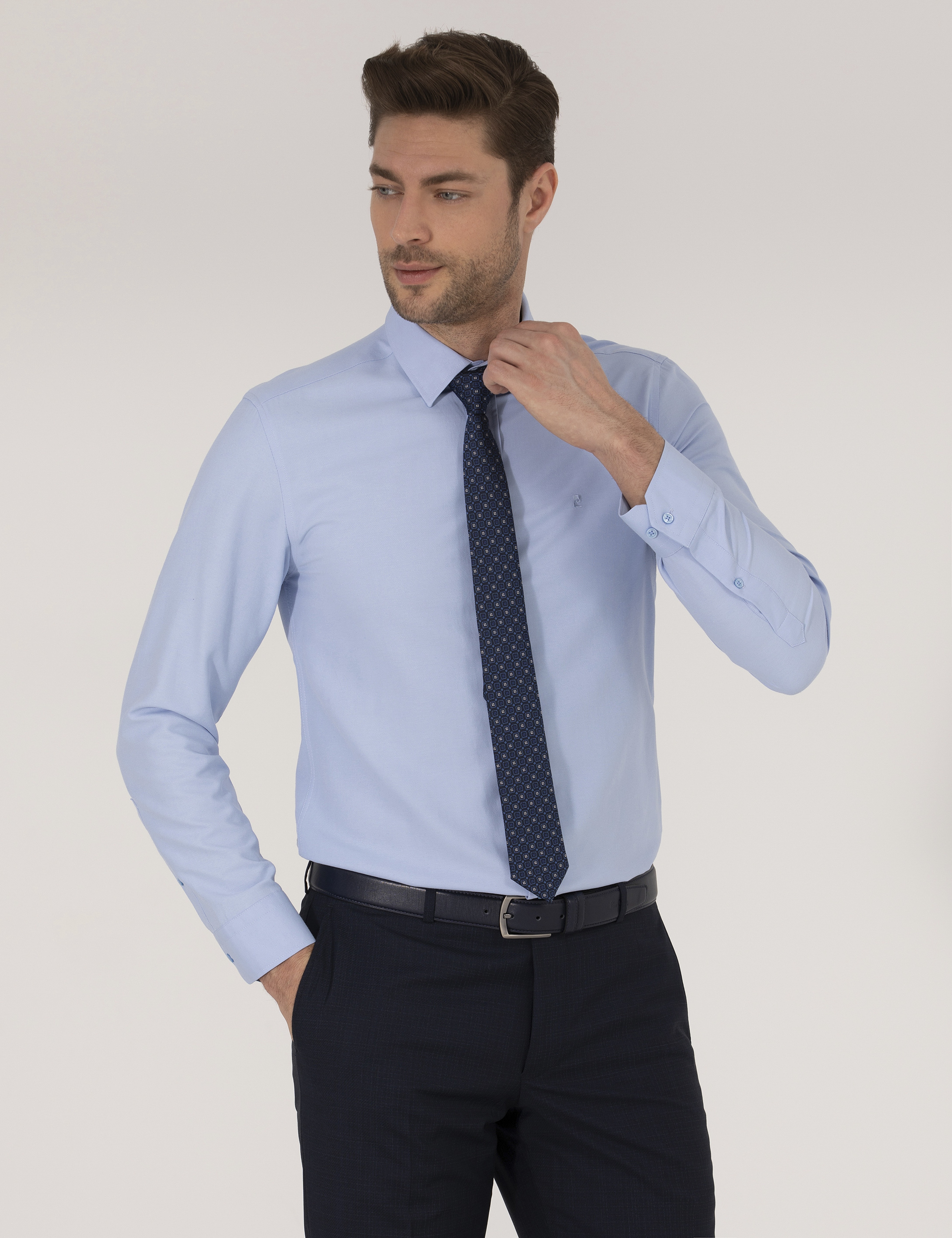 Koyu Mavi Slim Fit Oxford Gömlek - Image 1