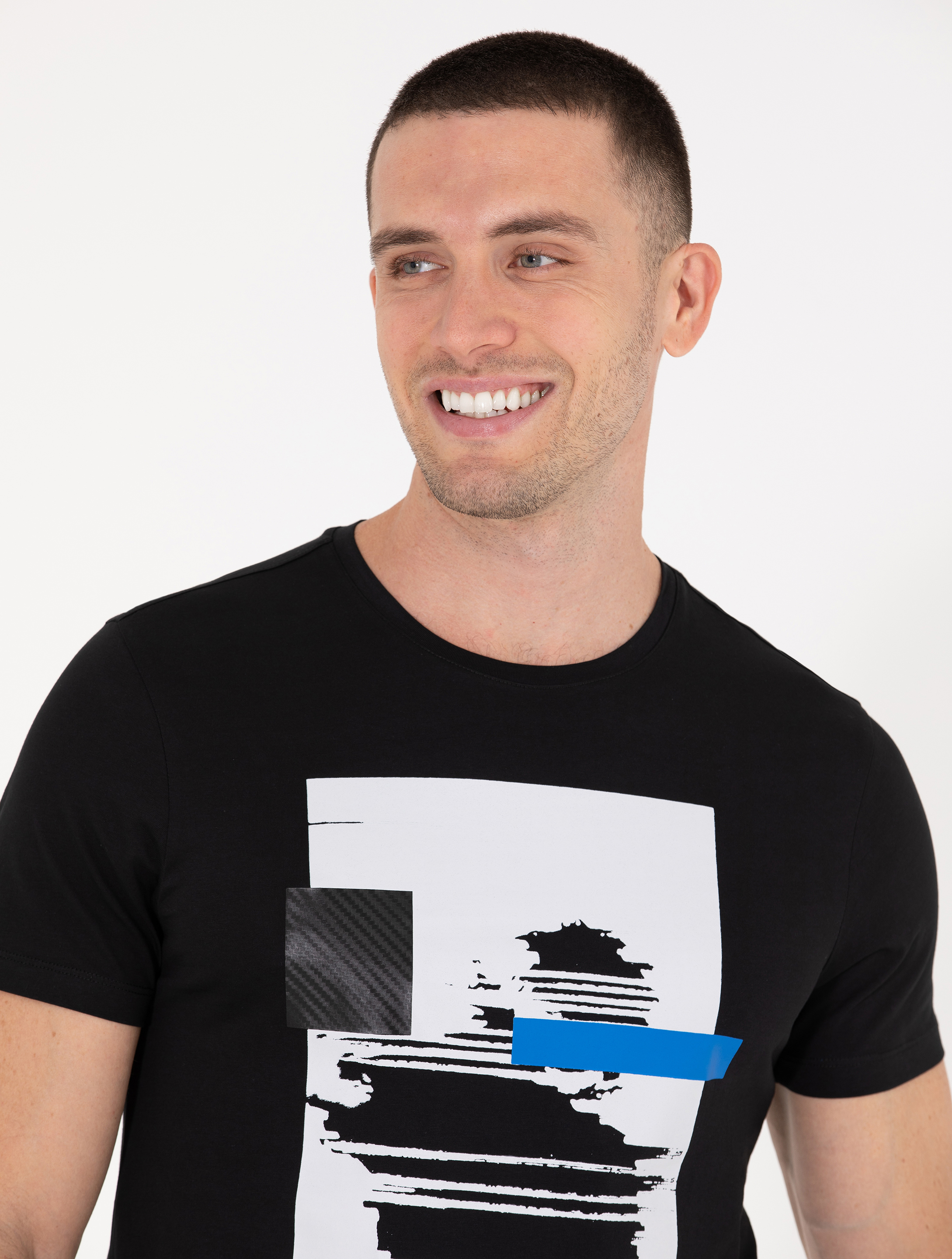 Siyah Slim Fit Baskılı Bisiklet Yaka Tişört