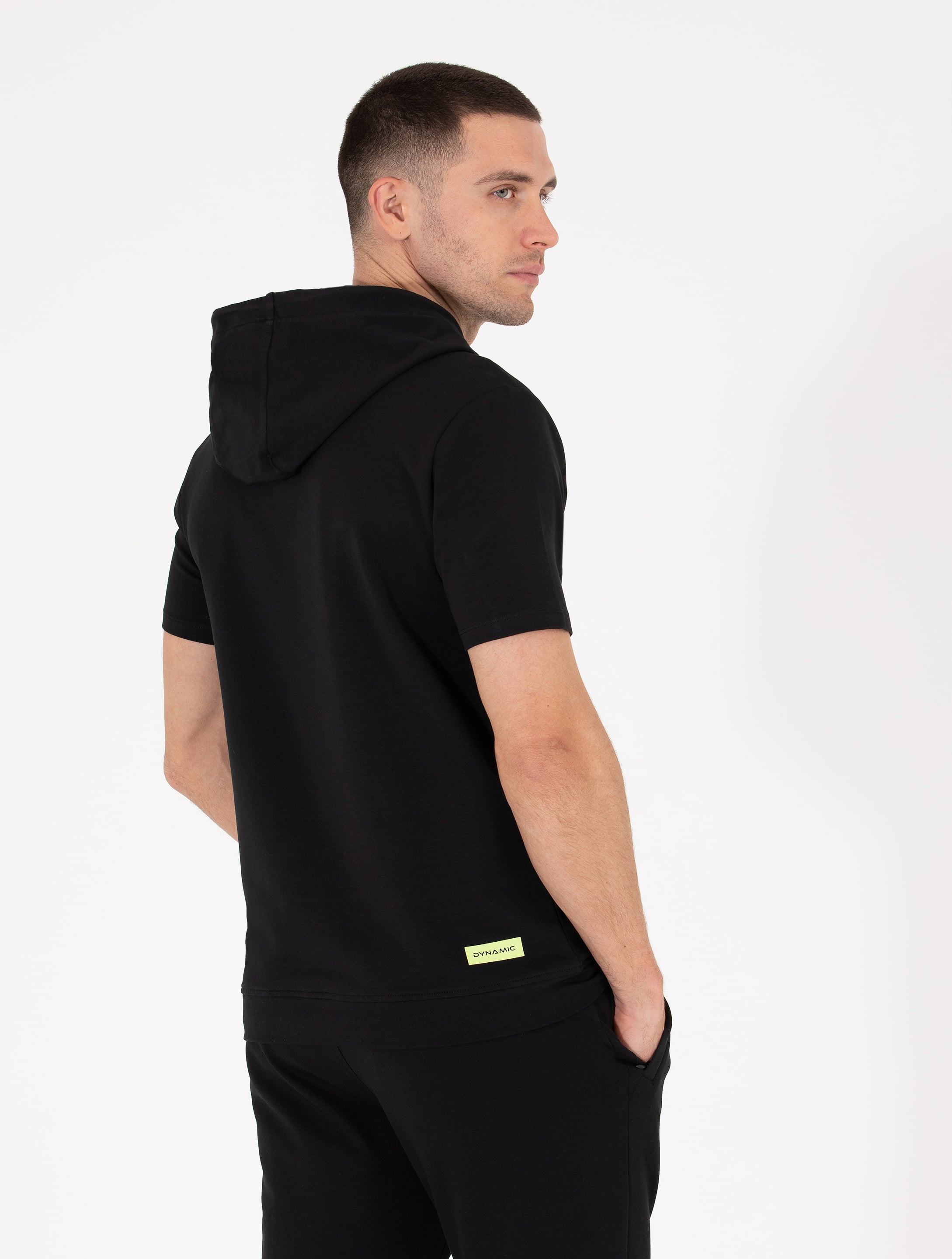 Siyah Regular Fit Kapüşonlu Tişört