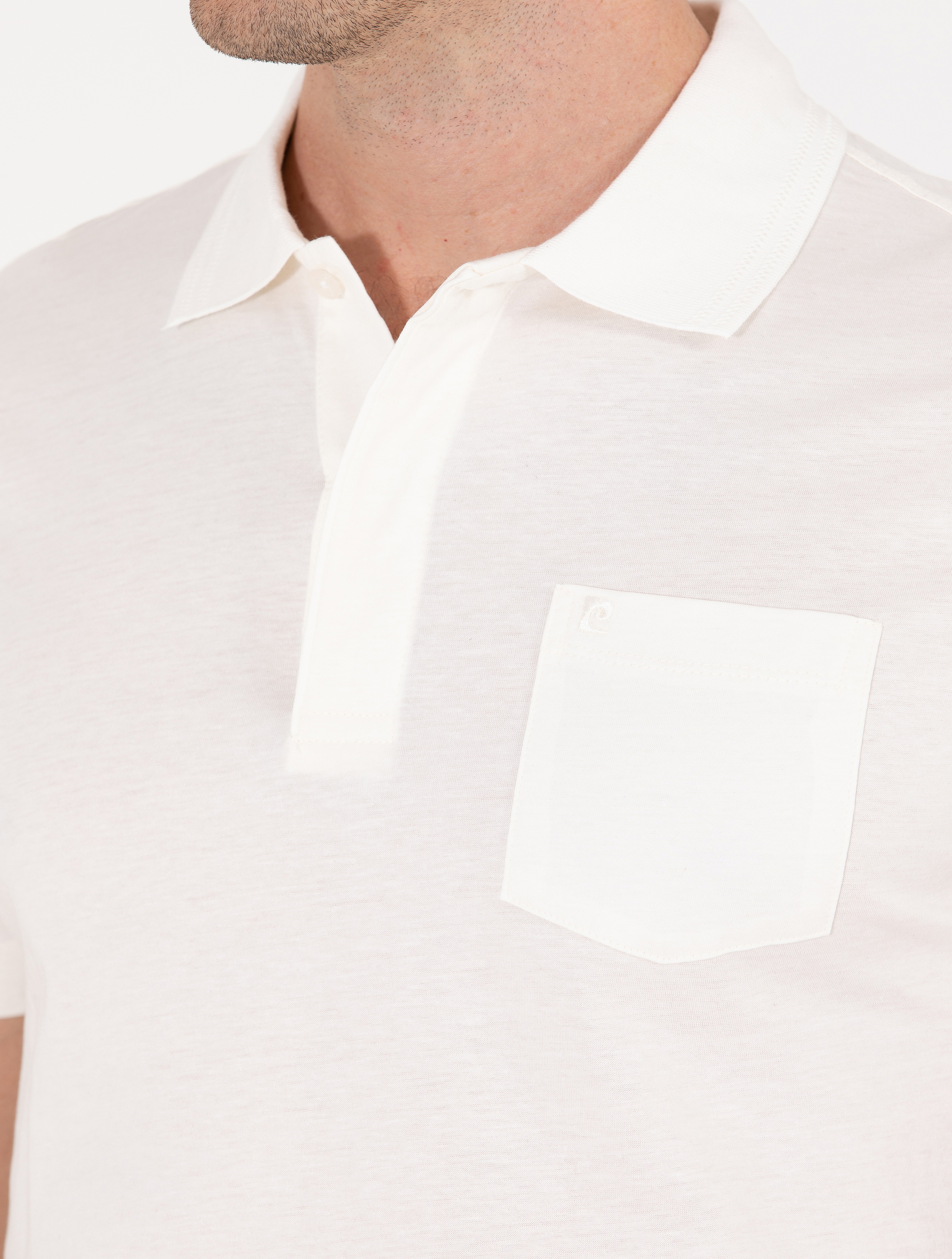 Beyaz Regular Fit Polo Yaka Merserize Tişört - Image 7