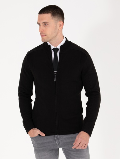 Siyah Slim Fit Fermuarlı Triko Hırka