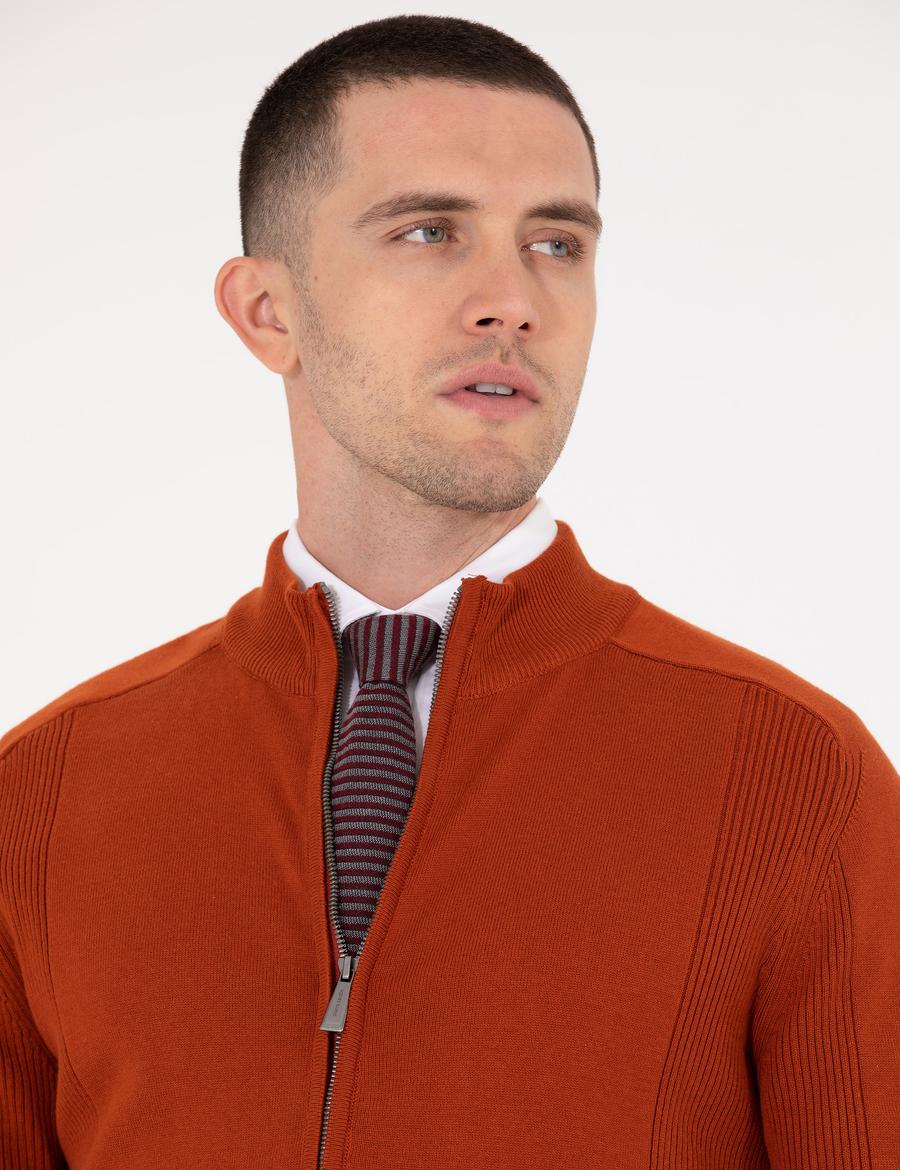 Kahverengi Slim Fit Fermuarlı Triko Hırka