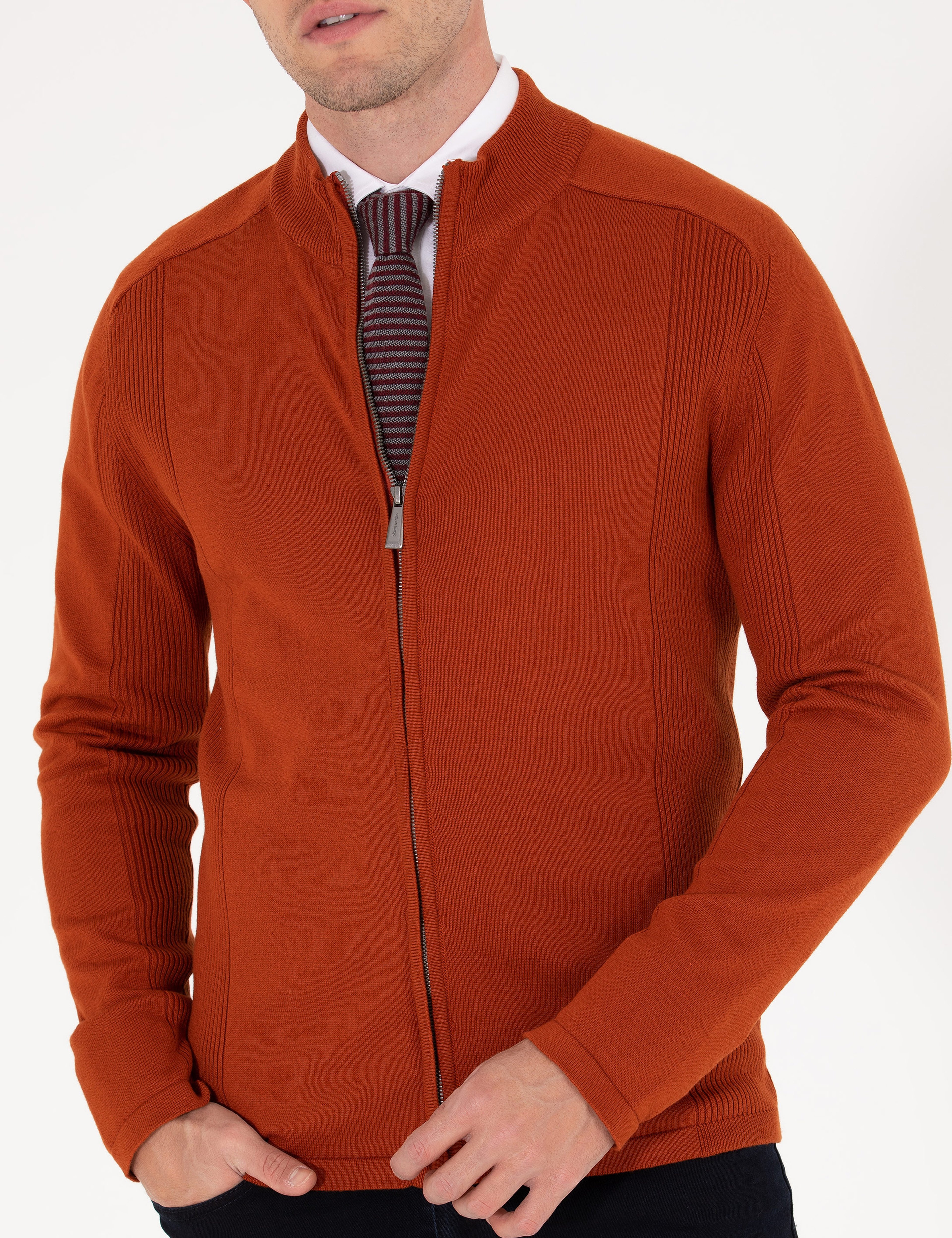 Kahverengi Slim Fit Fermuarlı Triko Hırka