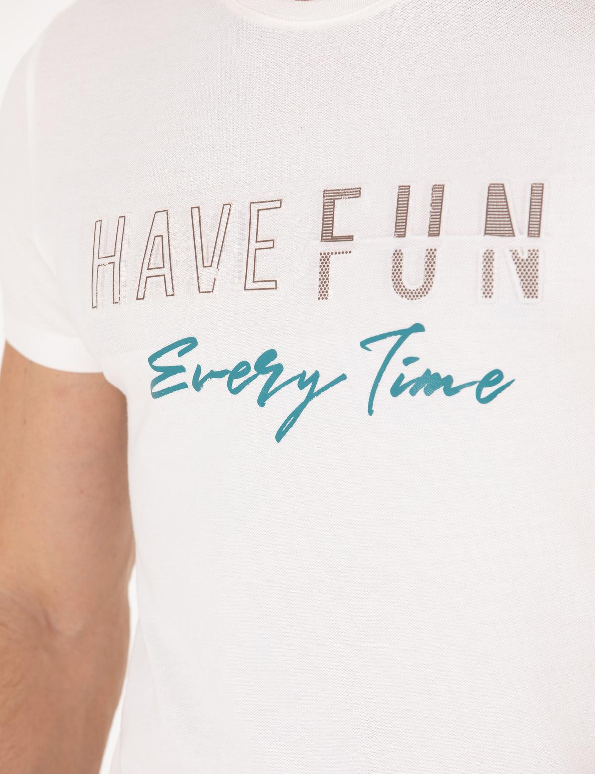 Ekru Slim Fit Baskılı Bisiklet Yaka Tişört - 50263928046