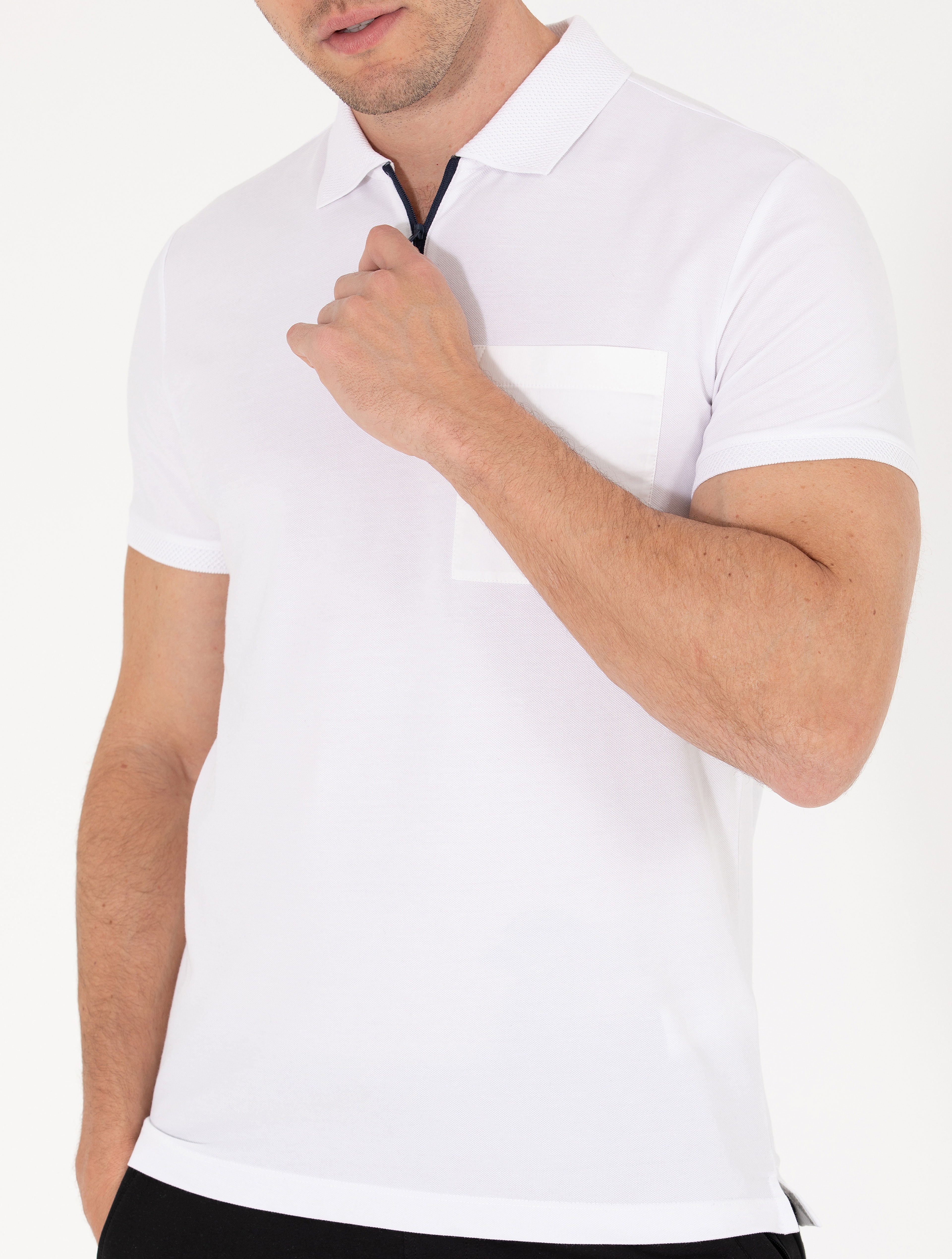 Beyaz Slim Fit Fermuarlı Polo Yaka Tişört - Image 6