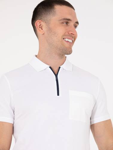 Beyaz Slim Fit Fermuarlı Polo Yaka Tişört