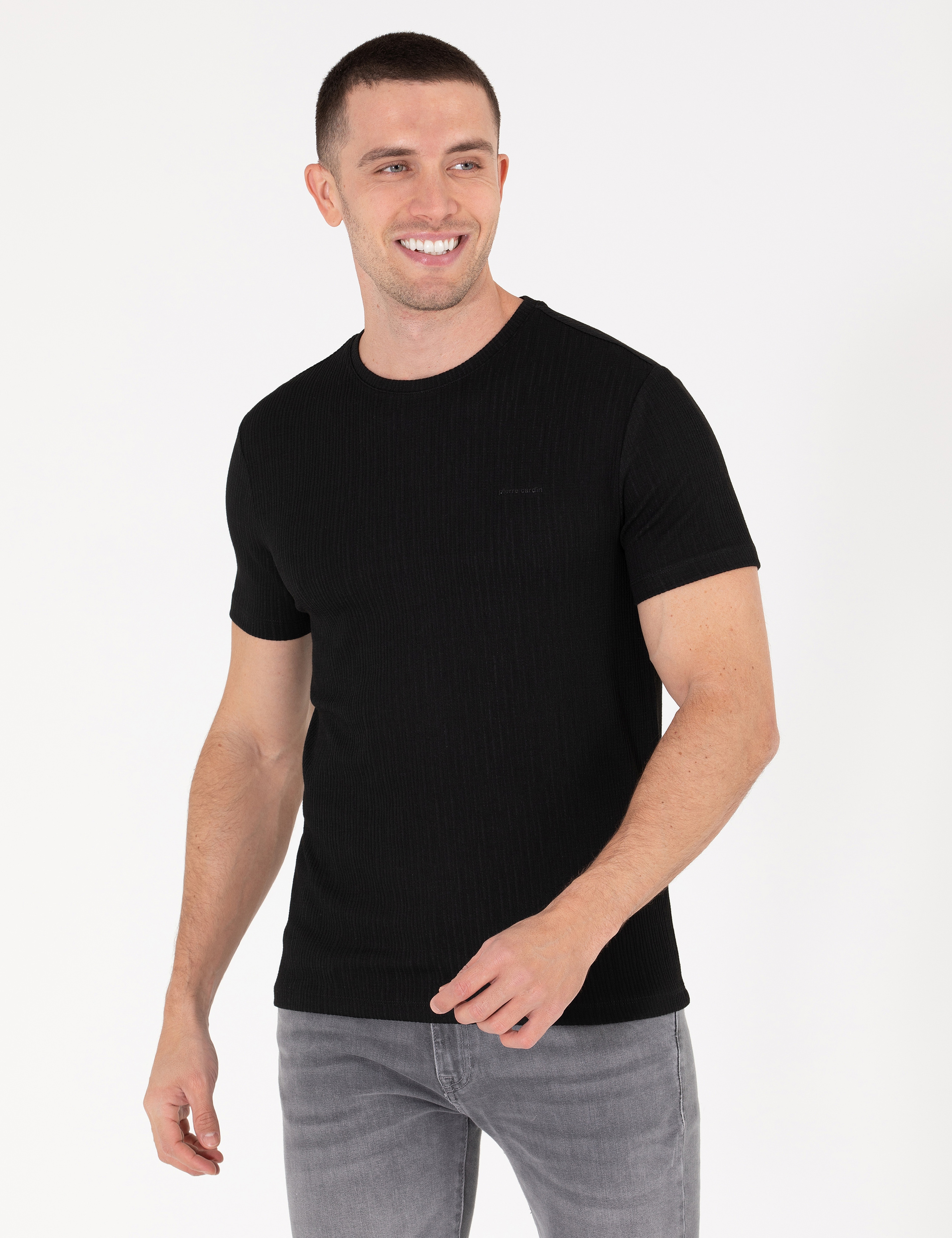 Siyah Slim Fit Jakarlı Bisiklet Yaka Tişört