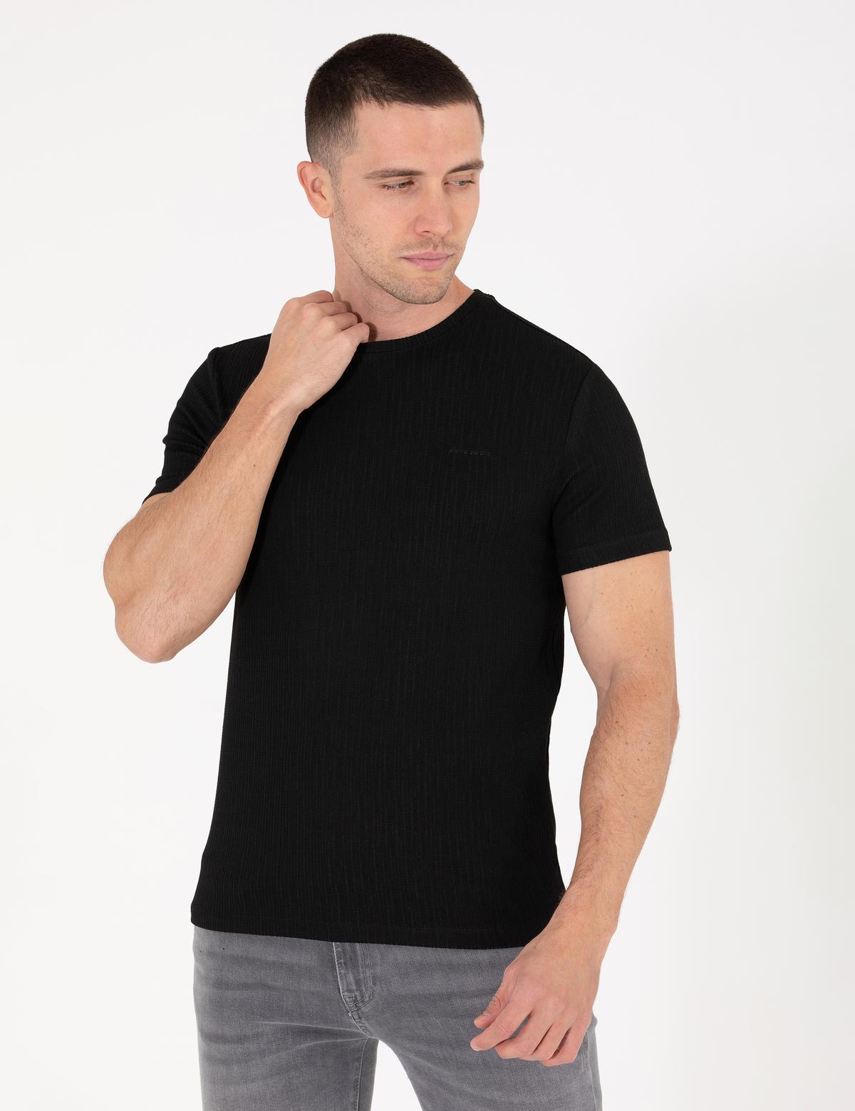 Siyah Slim Fit Jakarlı Bisiklet Yaka Tişört