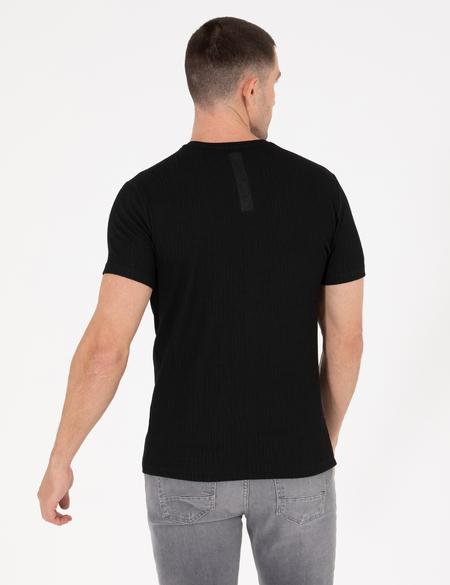 Siyah Slim Fit Jakarlı Bisiklet Yaka Tişört - 50266144029