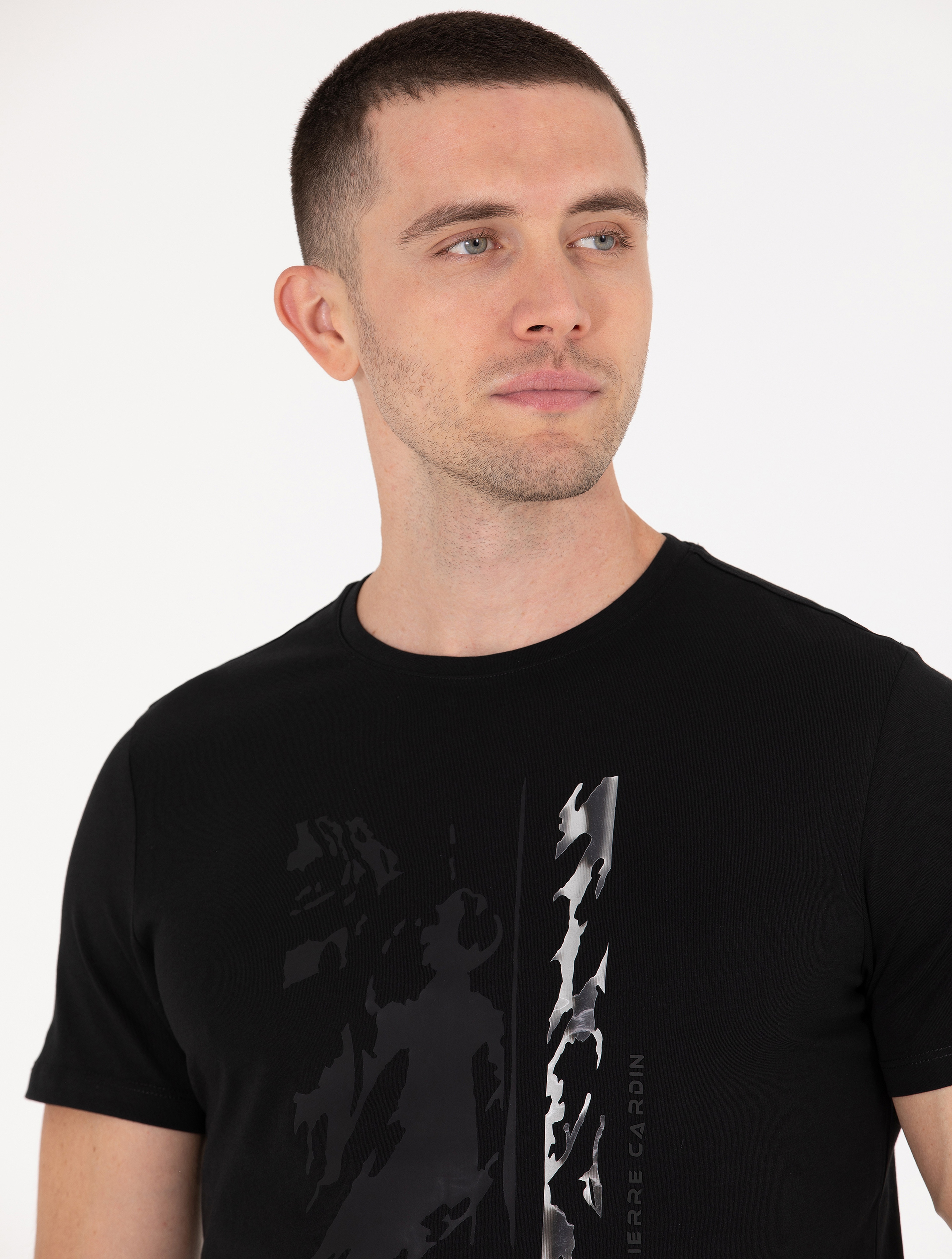 Siyah Slim Fit Baskılı Bisiklet Yaka Tişört - Image 2