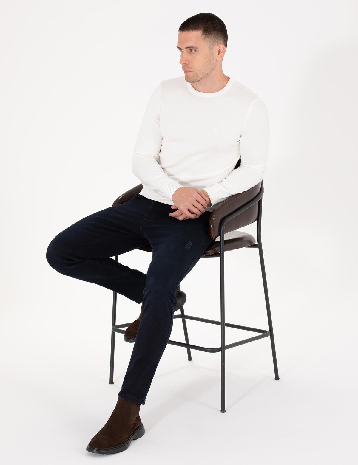 Ekru Slim Fit Bisiklet Yaka Basic Triko Kazak