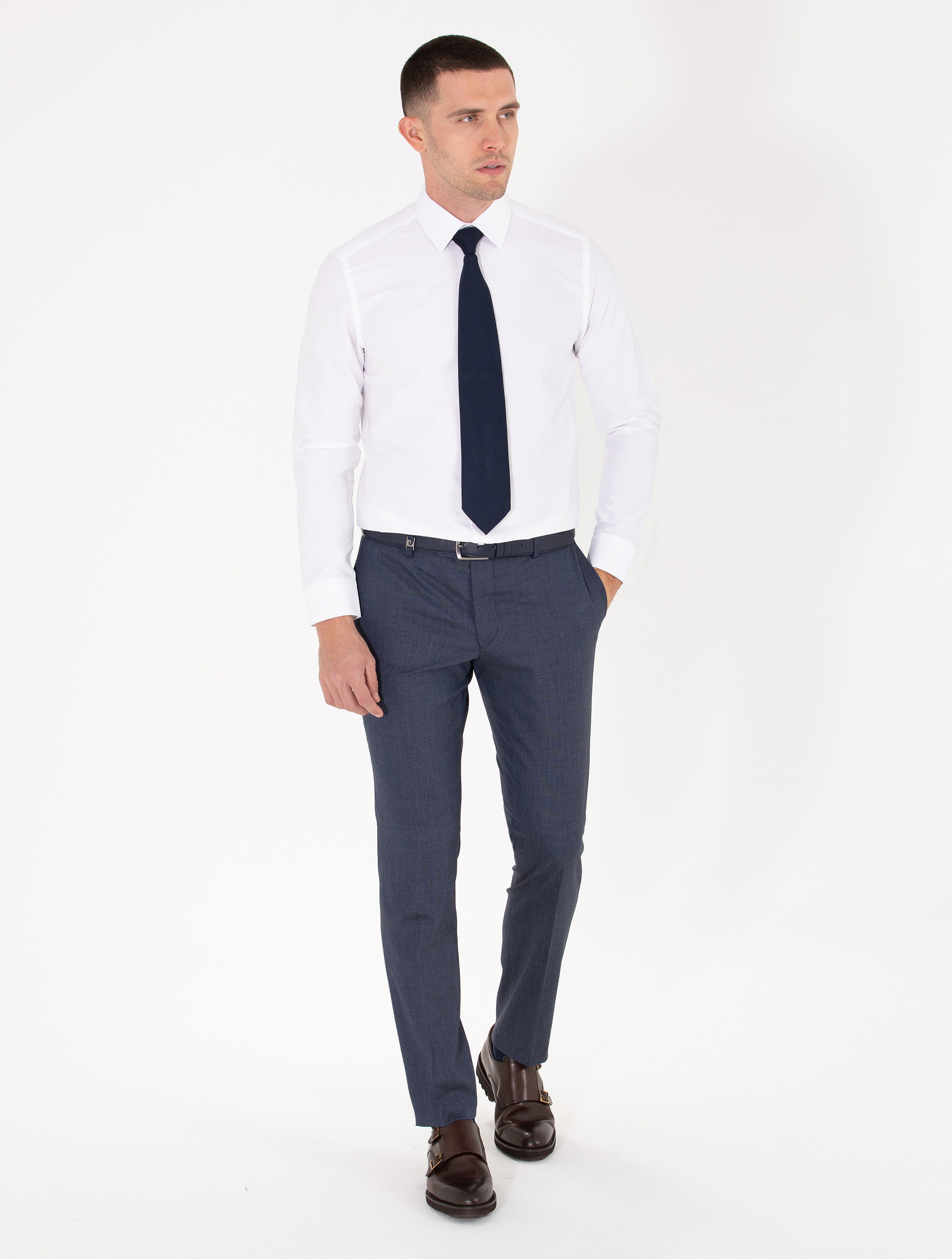 Beyaz Slim Fit Uzun Kollu Basic Gömlek - Image 4
