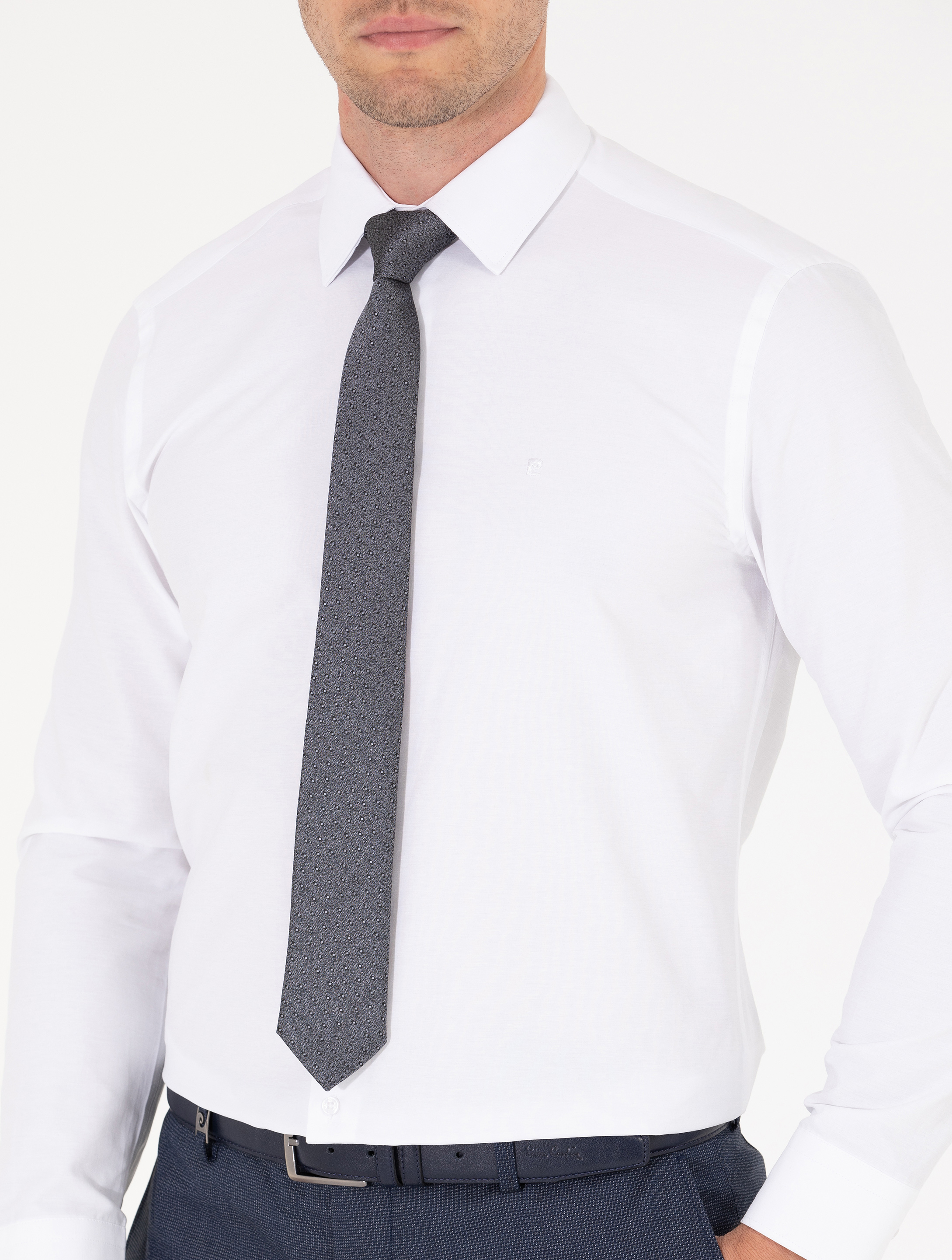 Beyaz Regular Fit Uzun Kollu Basic Gömlek - Image 6