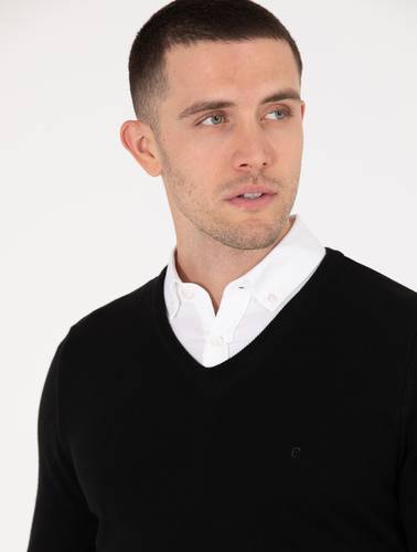 Siyah Slim Fit V Yaka Basic Triko Kazak