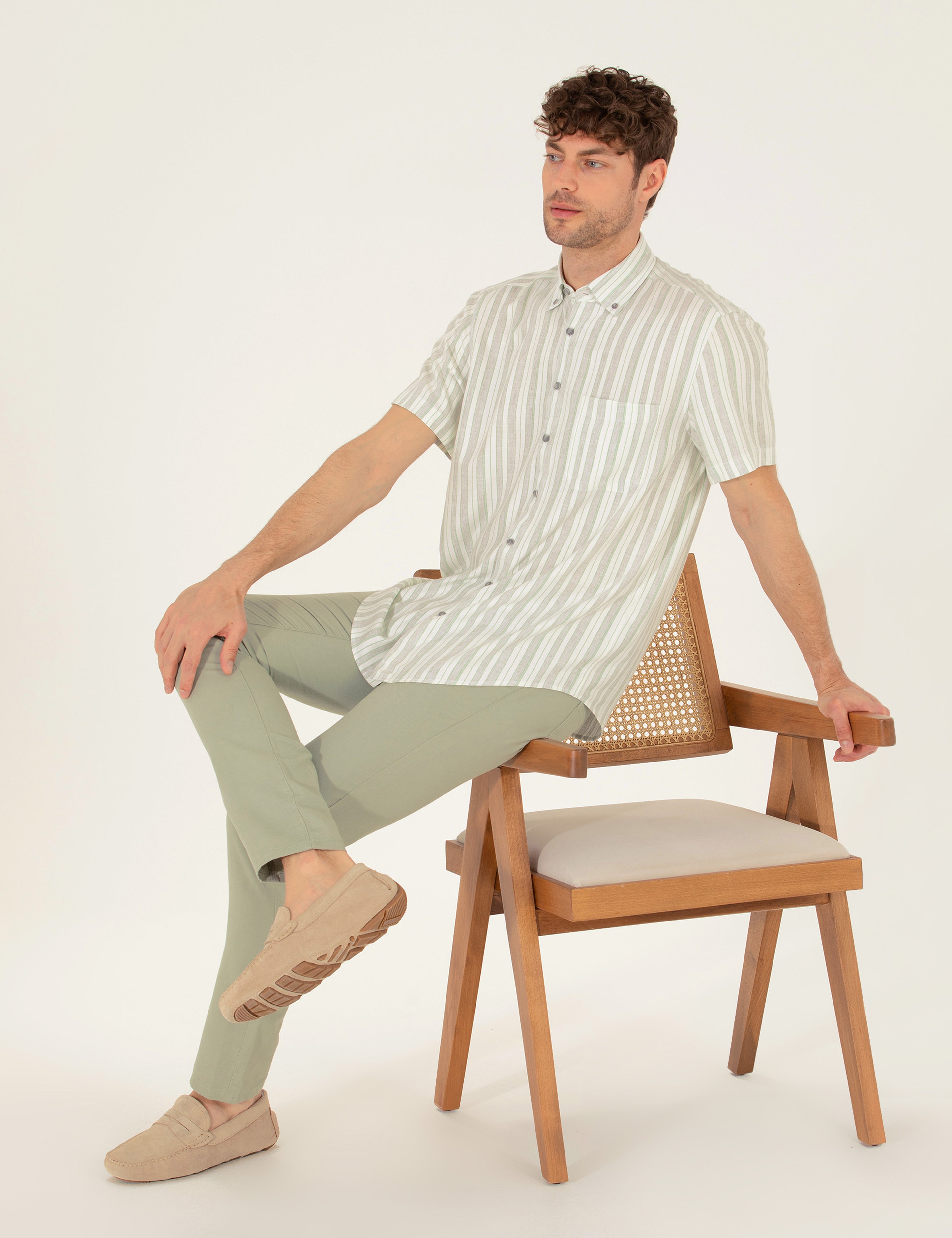 Açık Yeşil Keten Karışımlı Comfort Fit Kısa Kollu Gömlek - Image 4