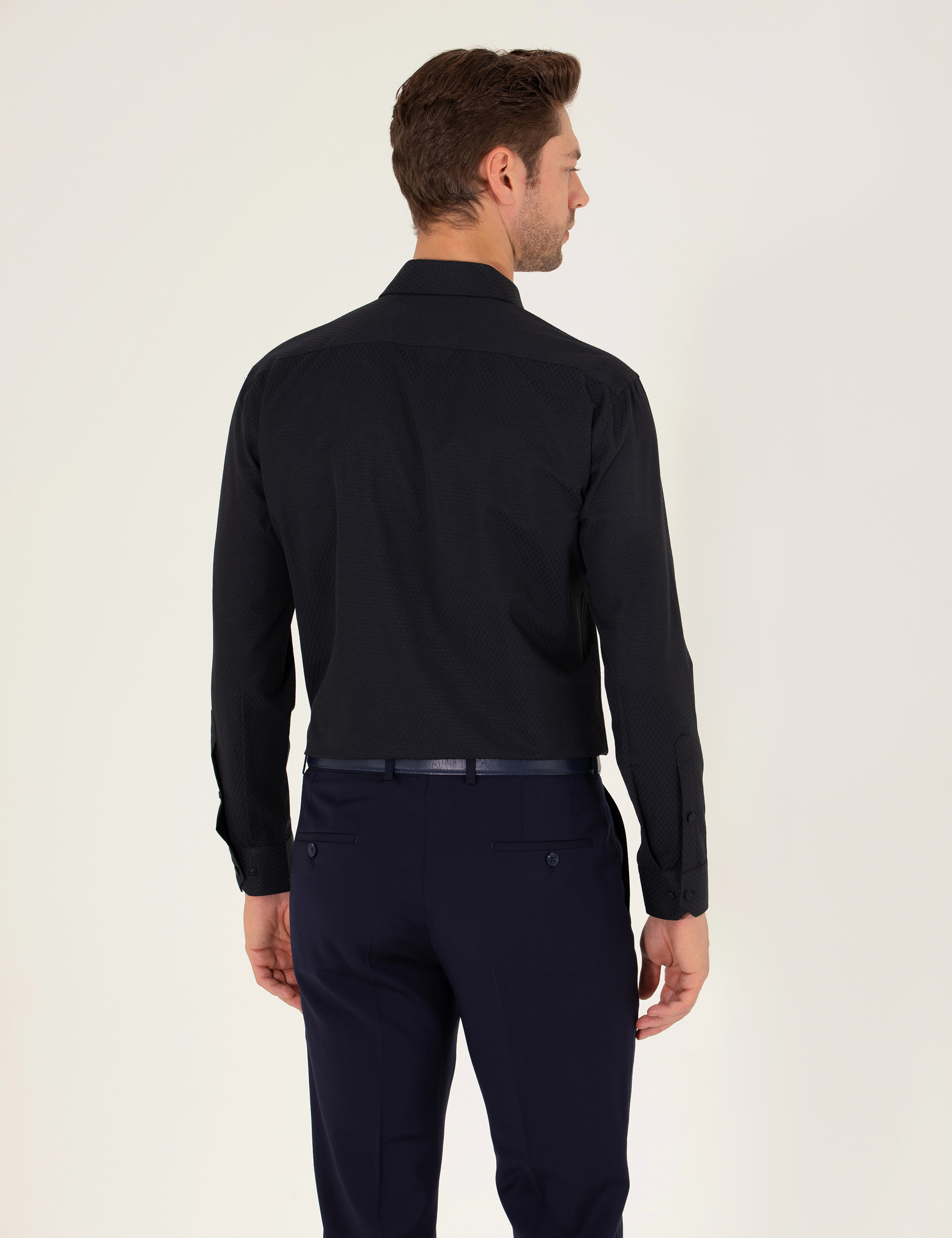 Siyah Regular Fit Uzun Kollu Gömlek - Image 5