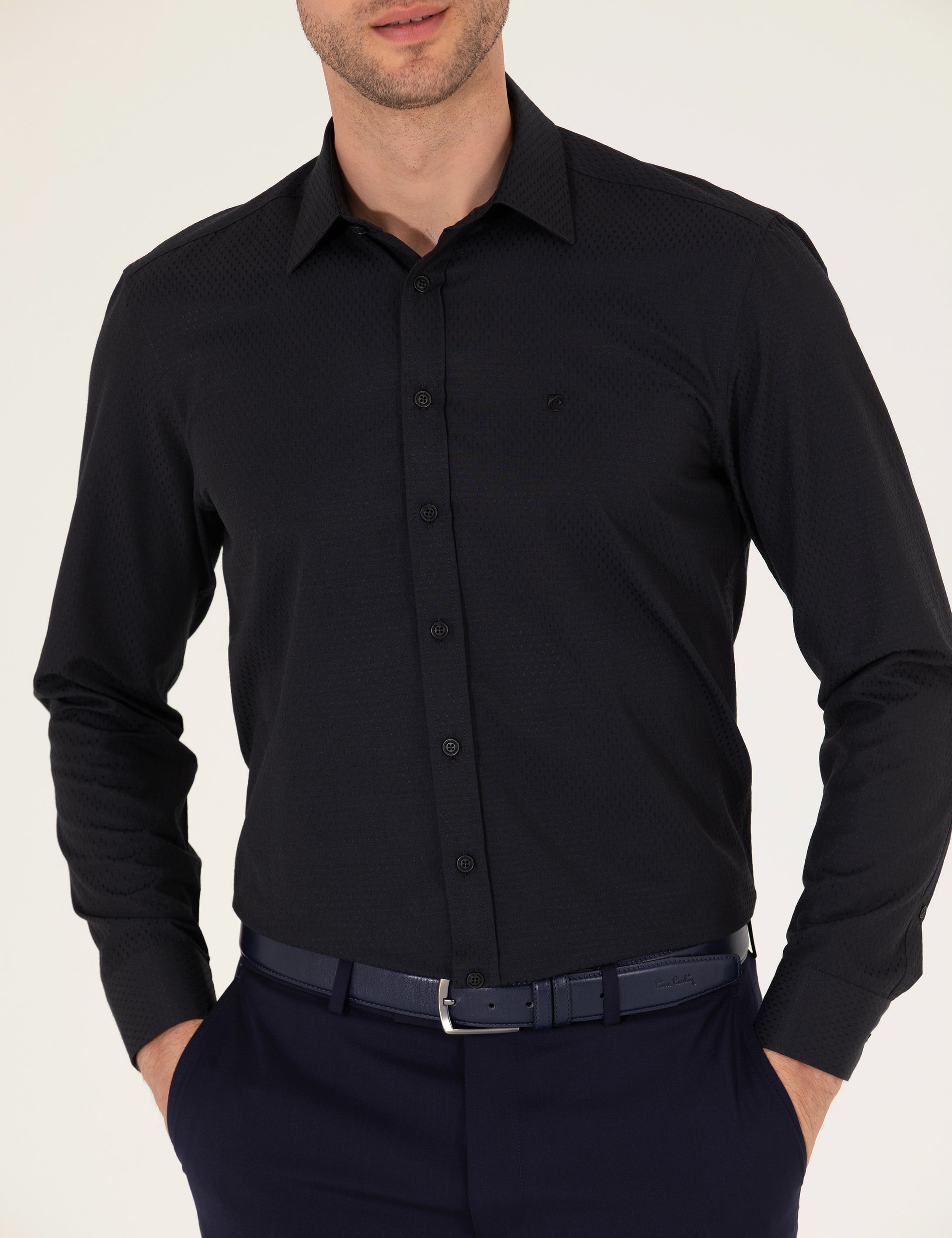Siyah Regular Fit Uzun Kollu Gömlek