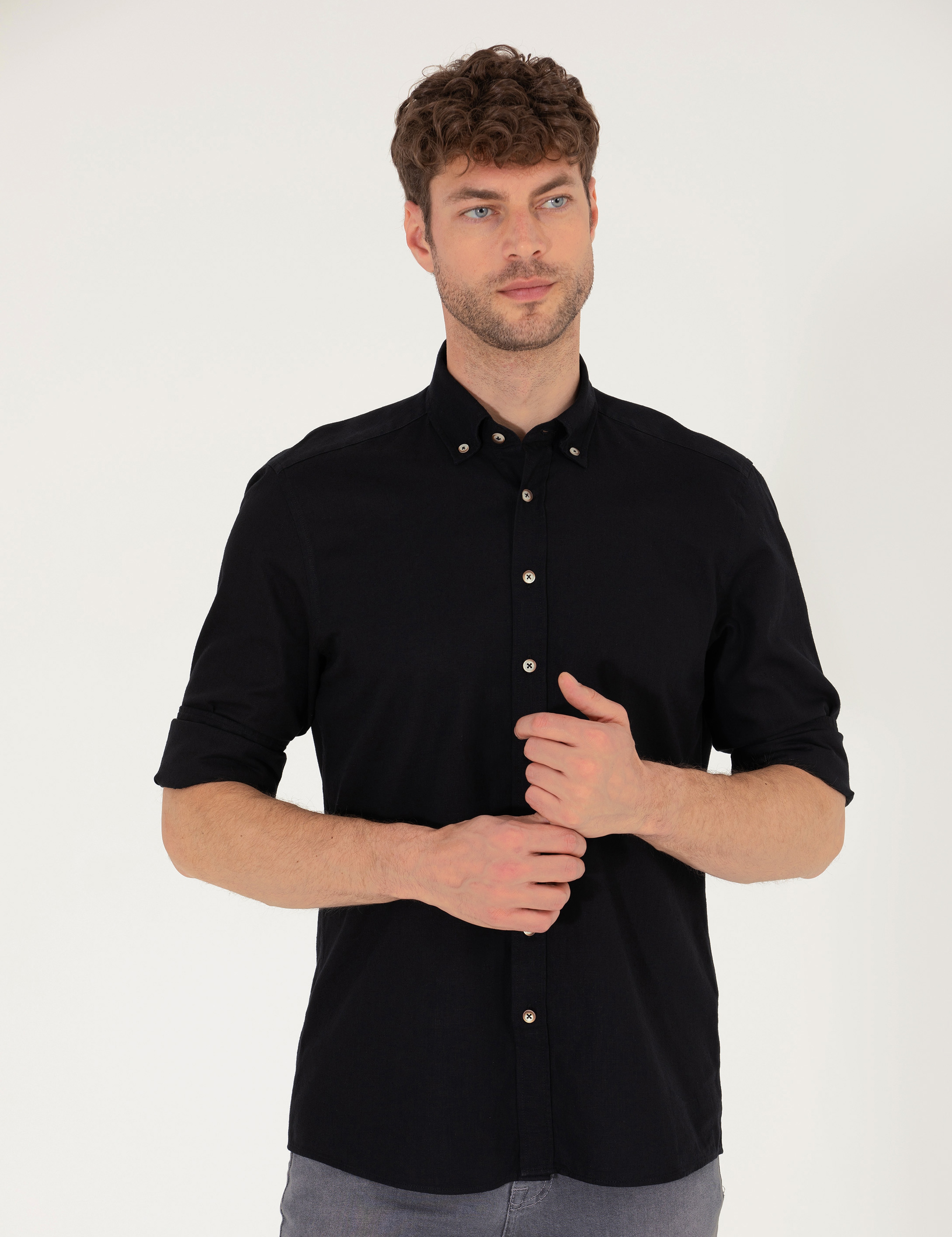 Siyah Regular Fit Uzun Kollu Gömlek - Image 2