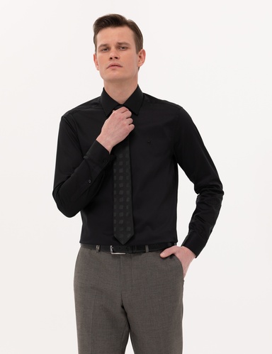 Siyah %100 Pamuk Parlak Saten Slim Fit Uzun Kollu Basic Gömlek