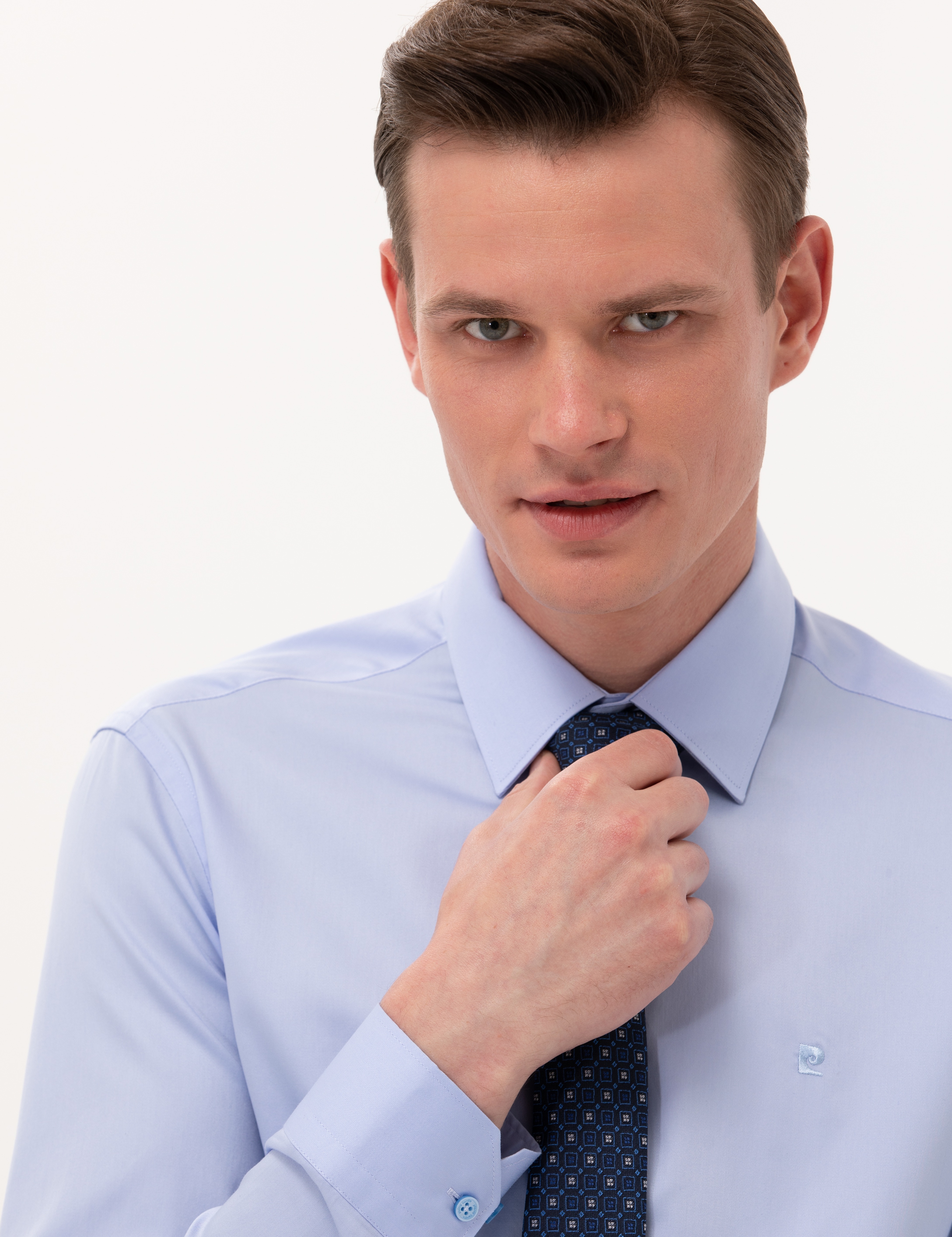 Koyu Mavi %100 Pamuk Parlak Saten Slim Fit Uzun Kollu Basic Gömlek - Image 2