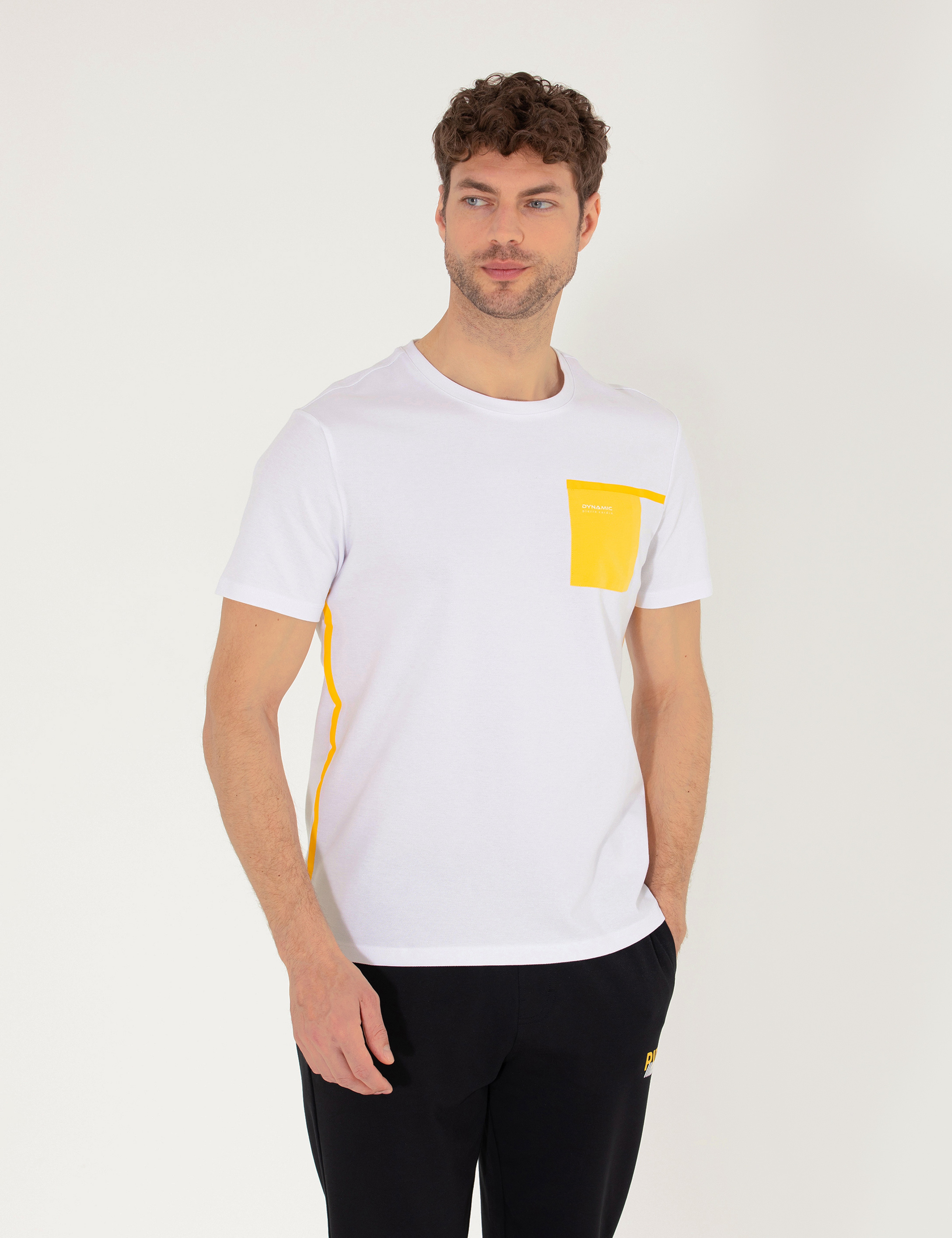 Beyaz Slim Fit Baskılı Bisiklet Yaka Tişört