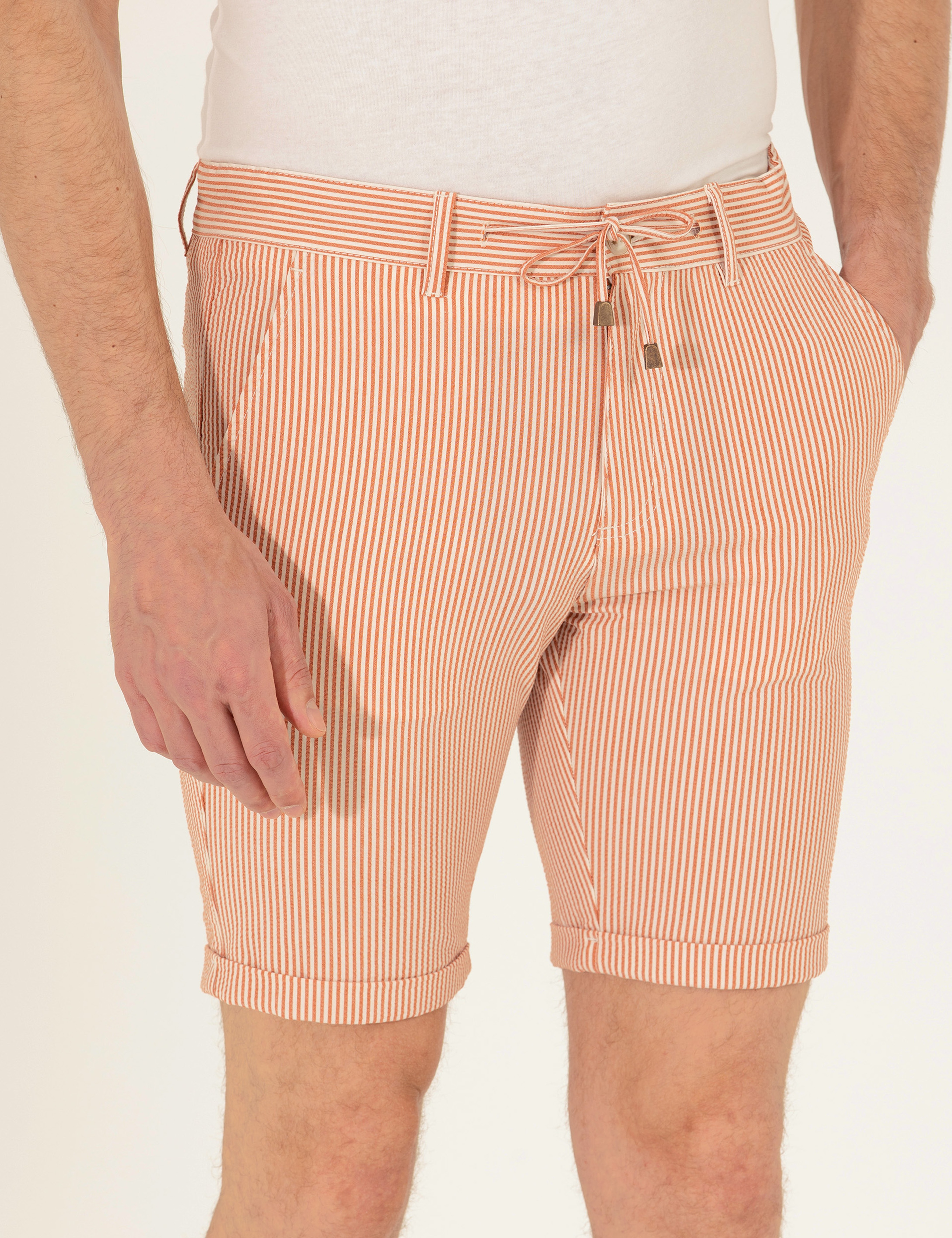Turuncu Slim Fit Beli Lastikli Çizgili Bağcıklı Bermuda Şort