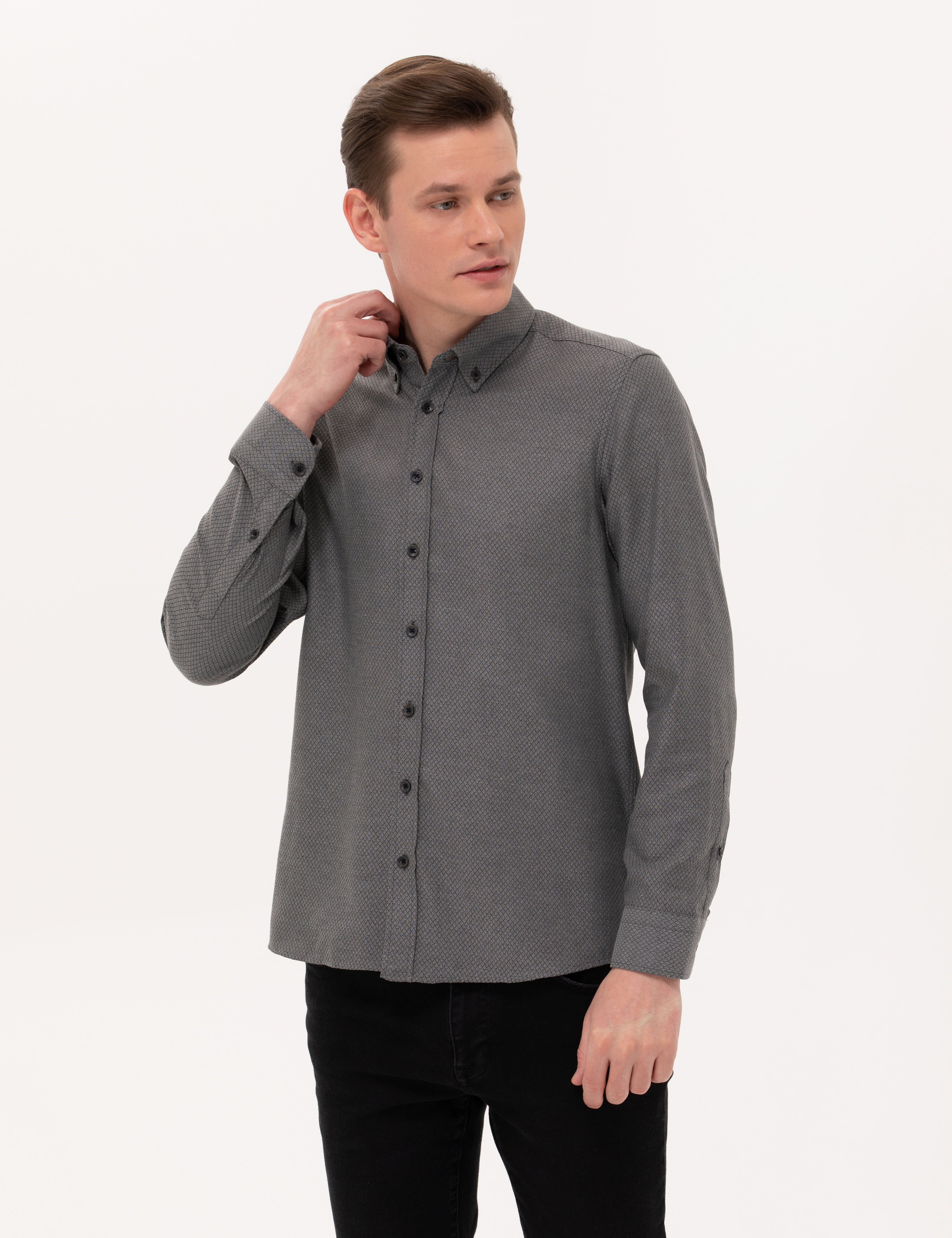 Siyah Slim Fit Uzun Kollu Gömlek - Image 1