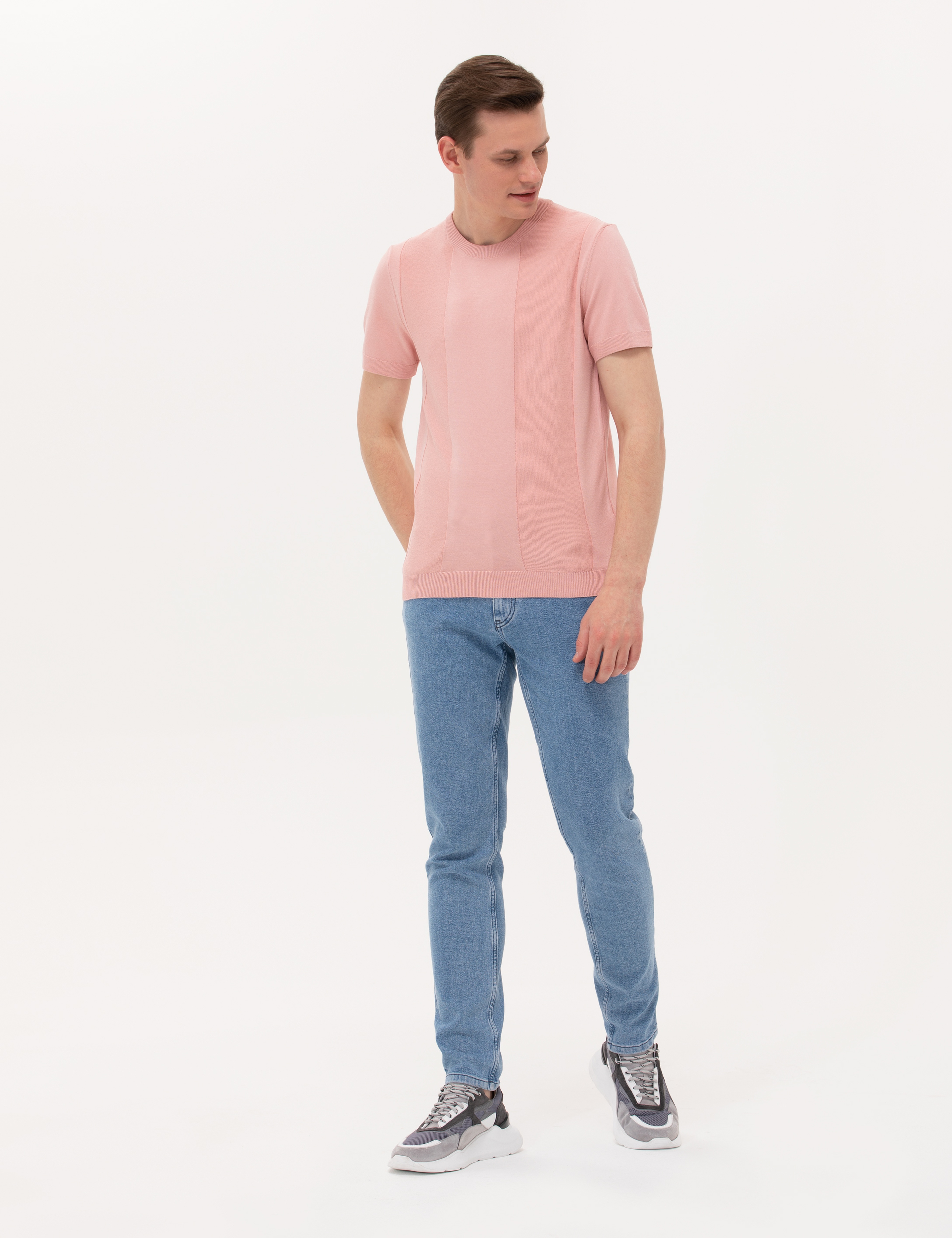 Pembe Slim Fit Bisiklet Yaka Triko Tişört