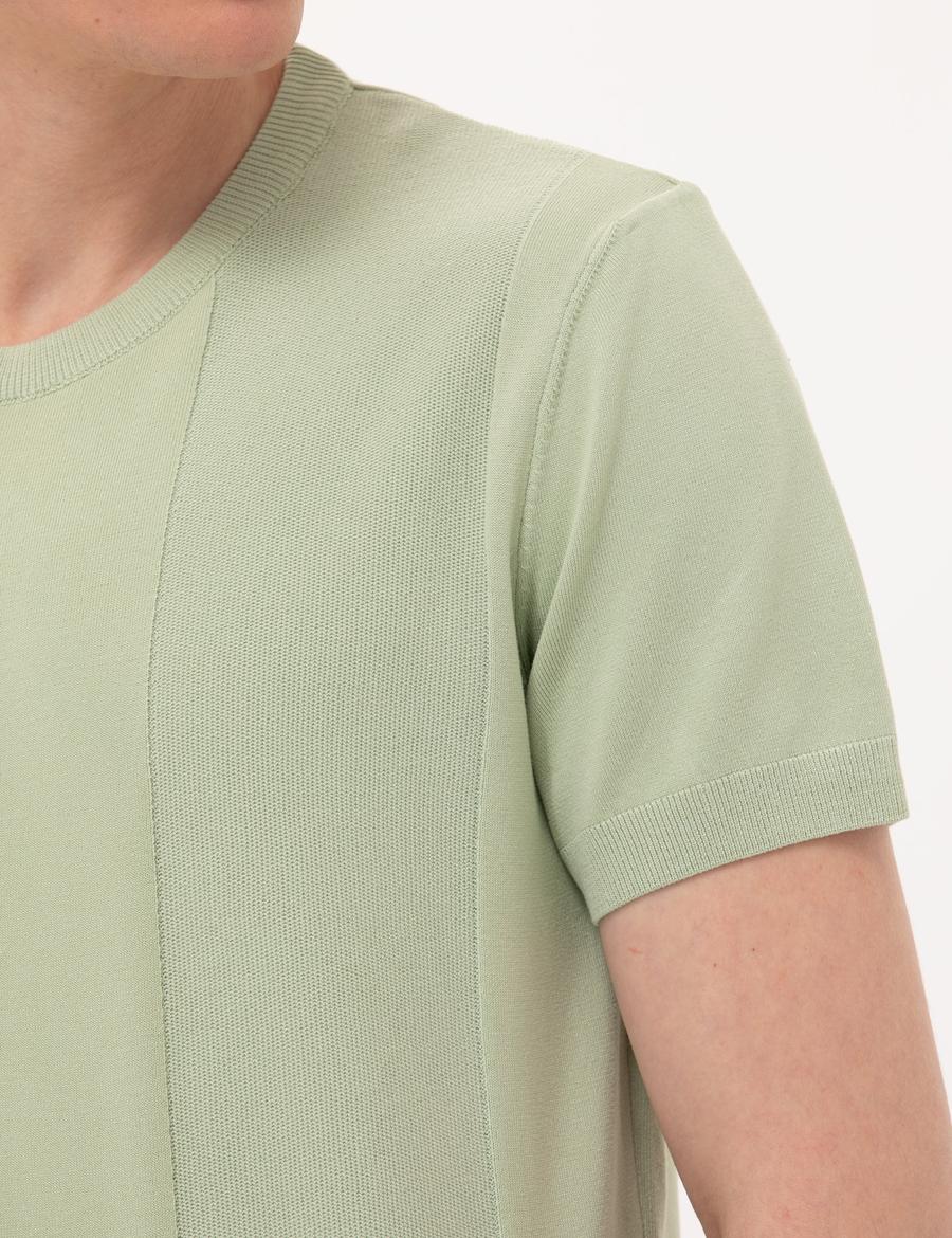 Su Yeşili Slim Fit Bisiklet Yaka Triko Tişört