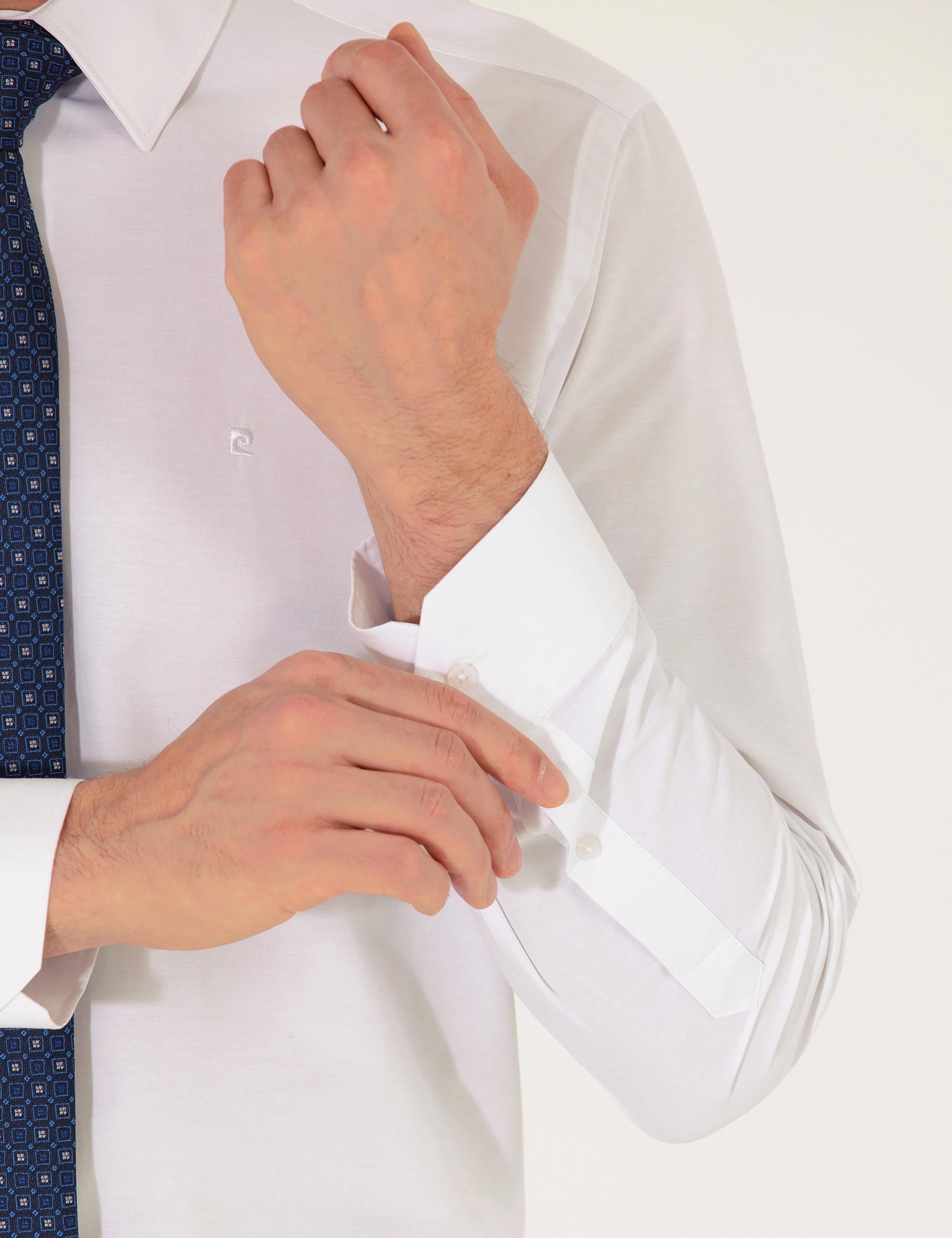 Beyaz Regular Fit Uzun Kollu Klasik Gömlek